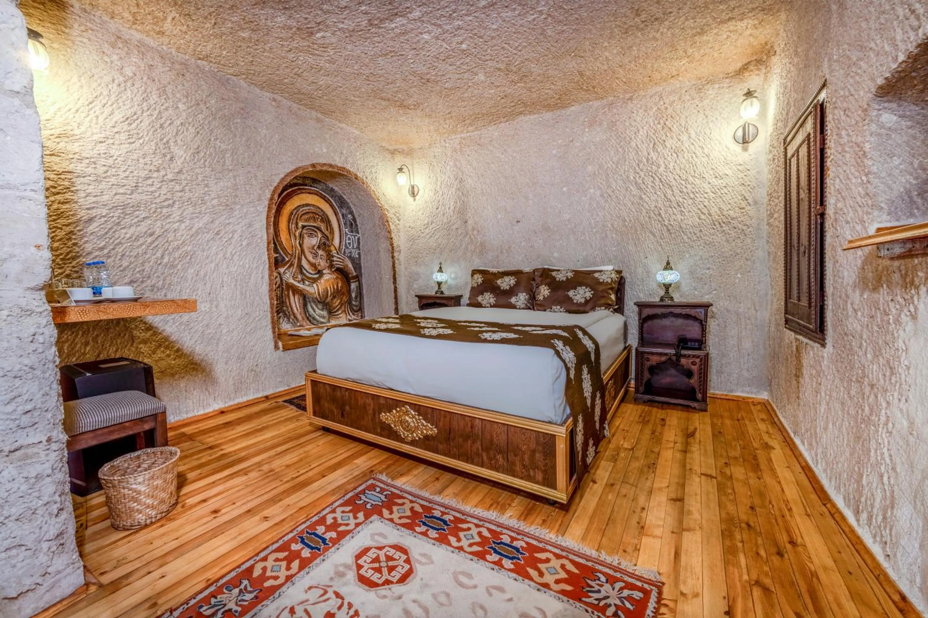 Bed in Ascension Cave Suites - Special Class