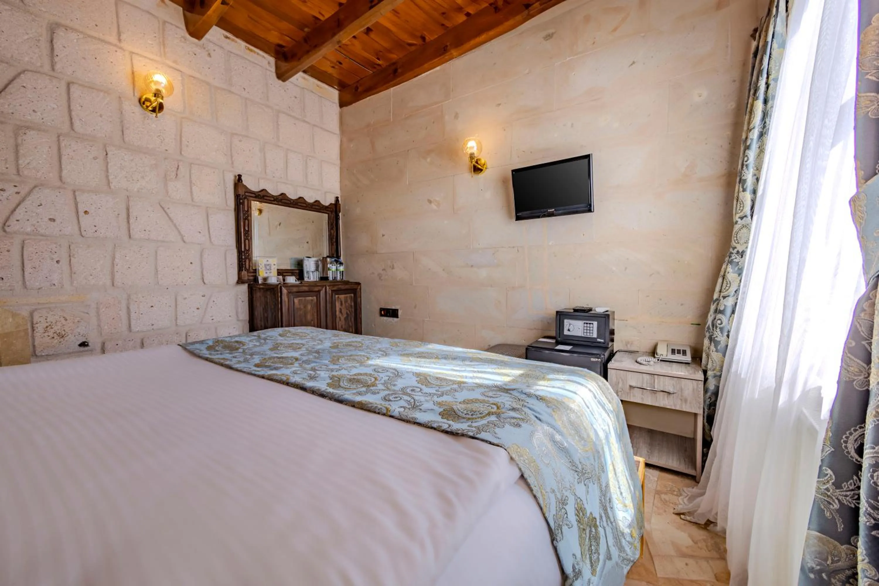 Bed in Ascension Cave Suites - Special Class