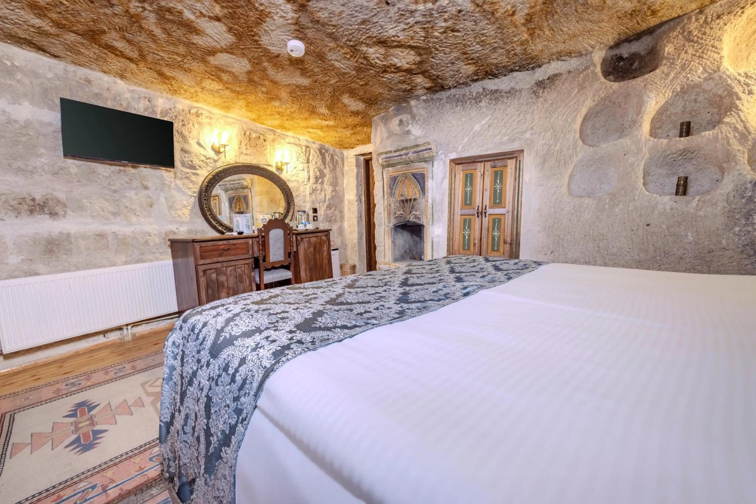 Bed in Ascension Cave Suites - Special Class