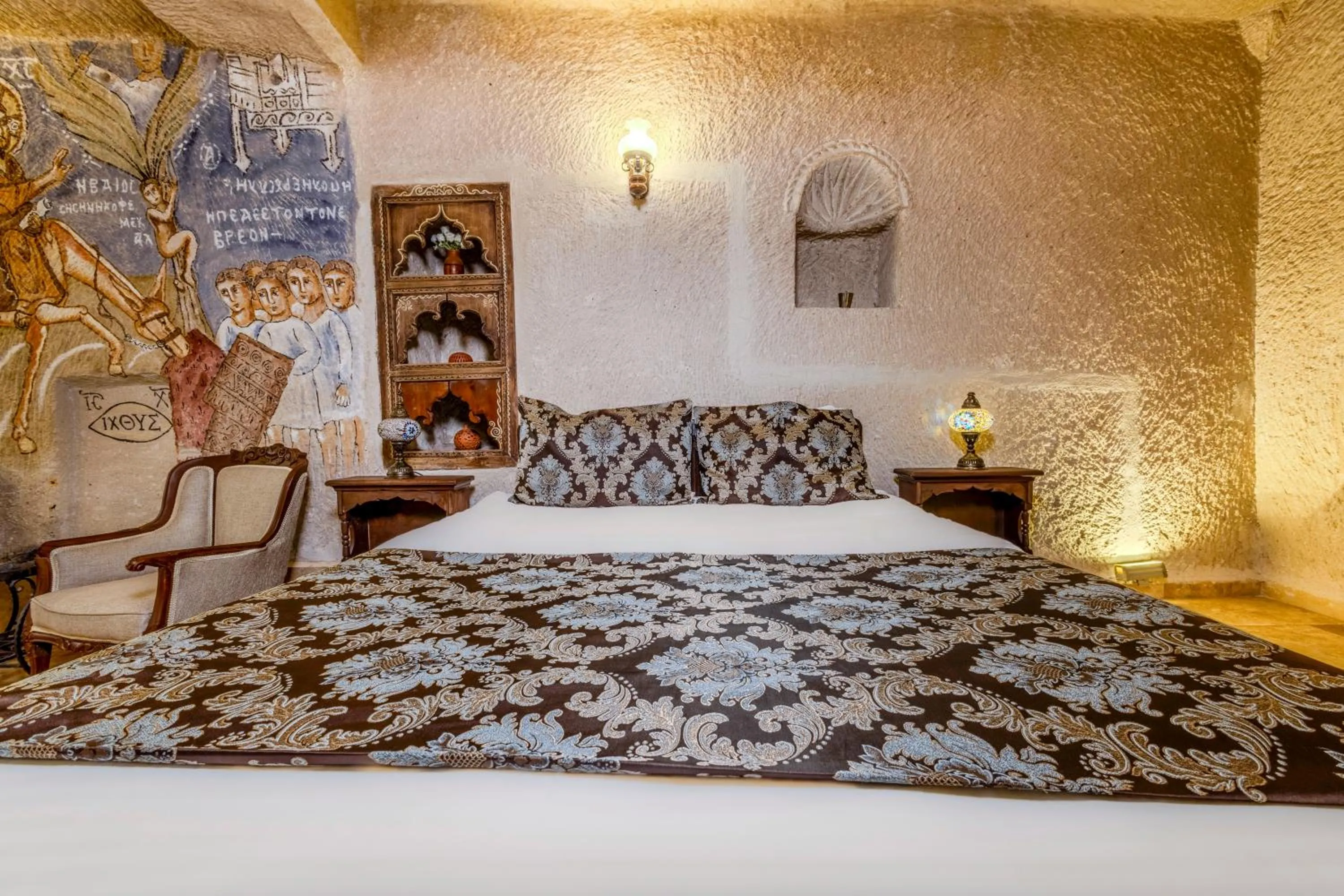 Bed in Ascension Cave Suites - Special Class