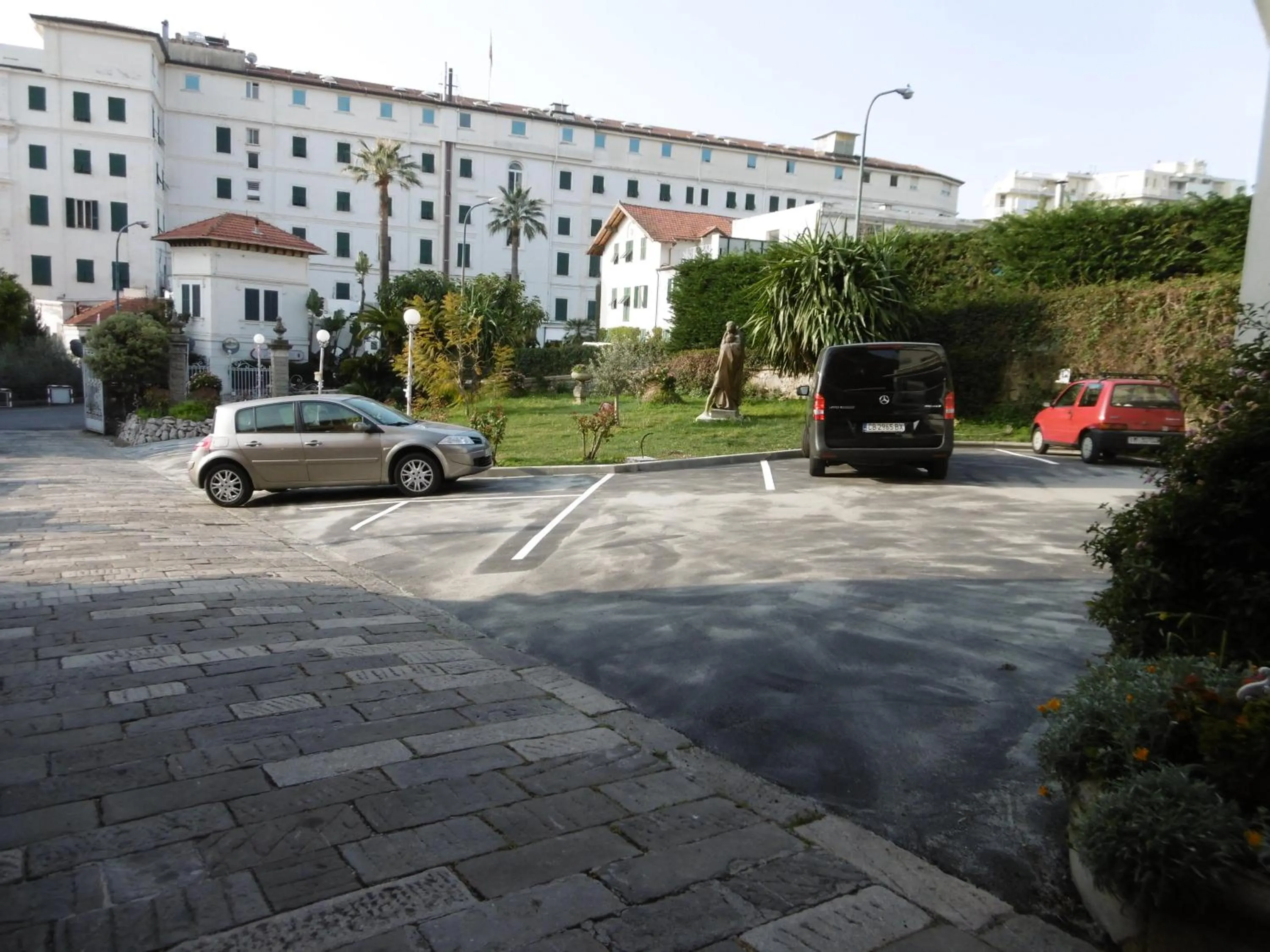 Parking in Hotel Villa Maria