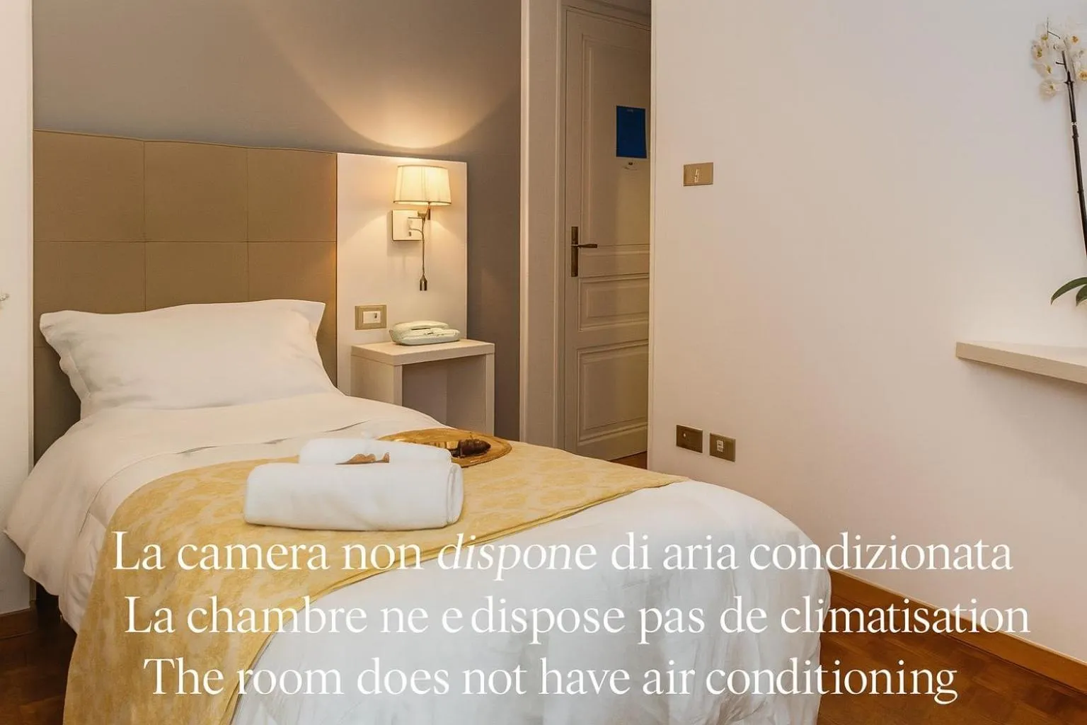 Photo of the whole room, Bed in Hotel Villa Maria