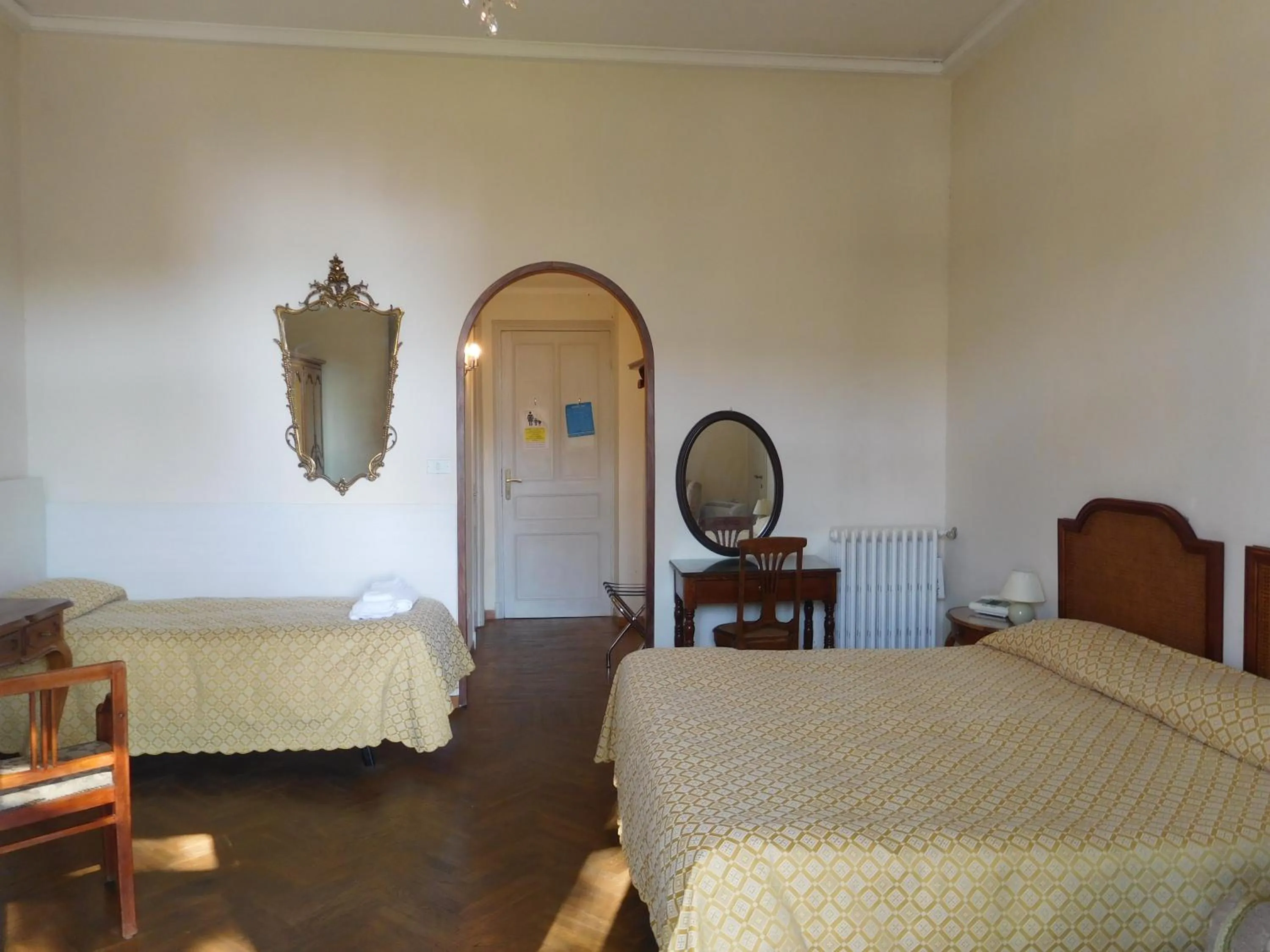 Photo of the whole room, Bed in Hotel Villa Maria