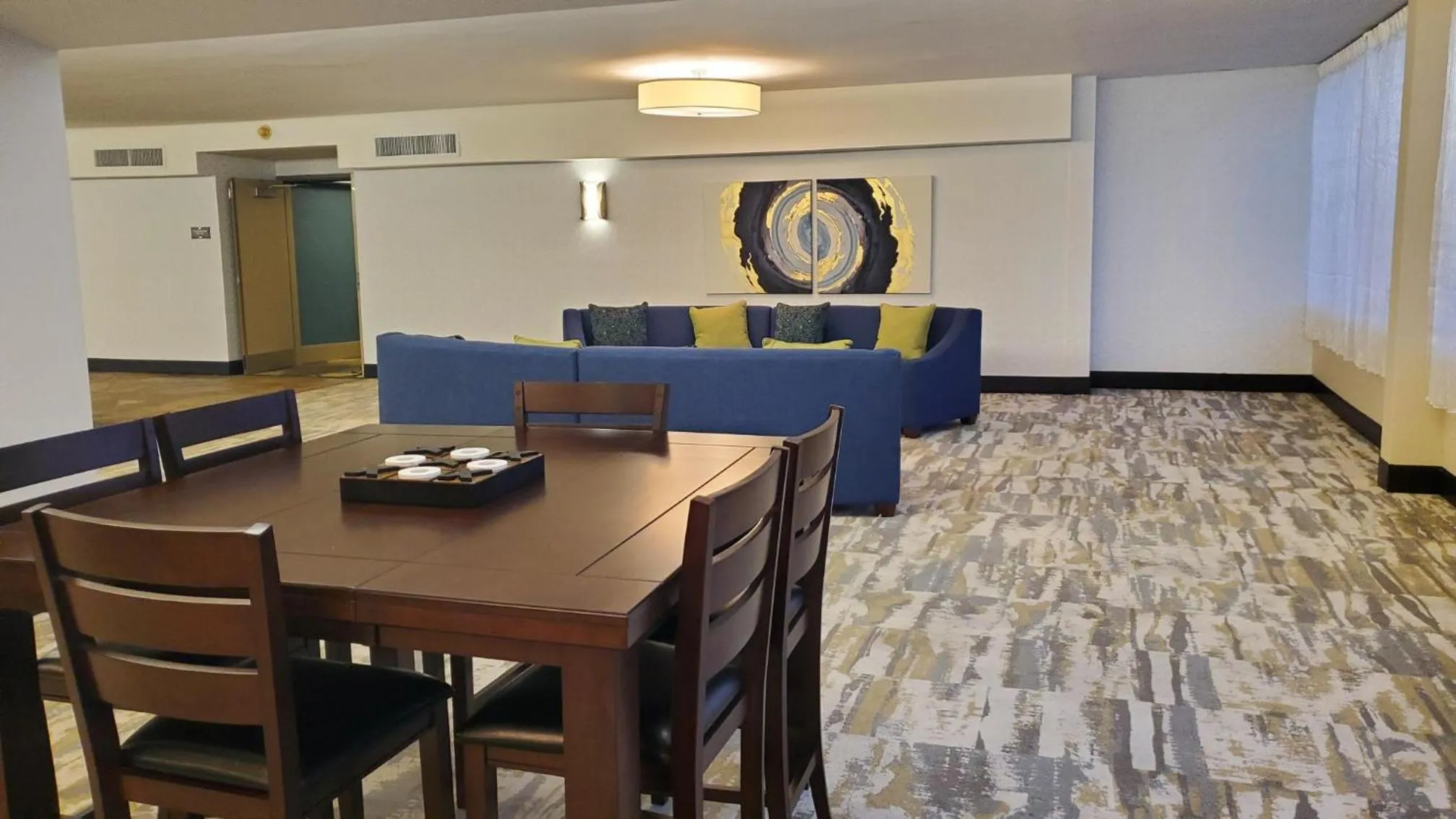 Illinois Beach Hotel