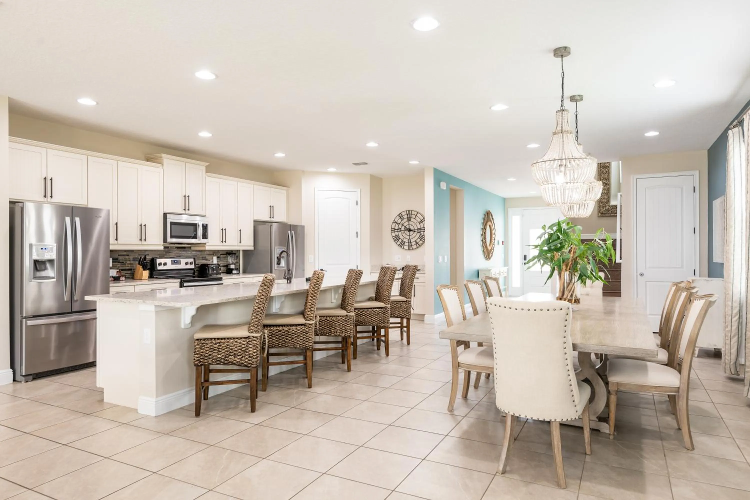 Kitchen or kitchenette in Encore Resort and Water Park at Reunion by Rentyl