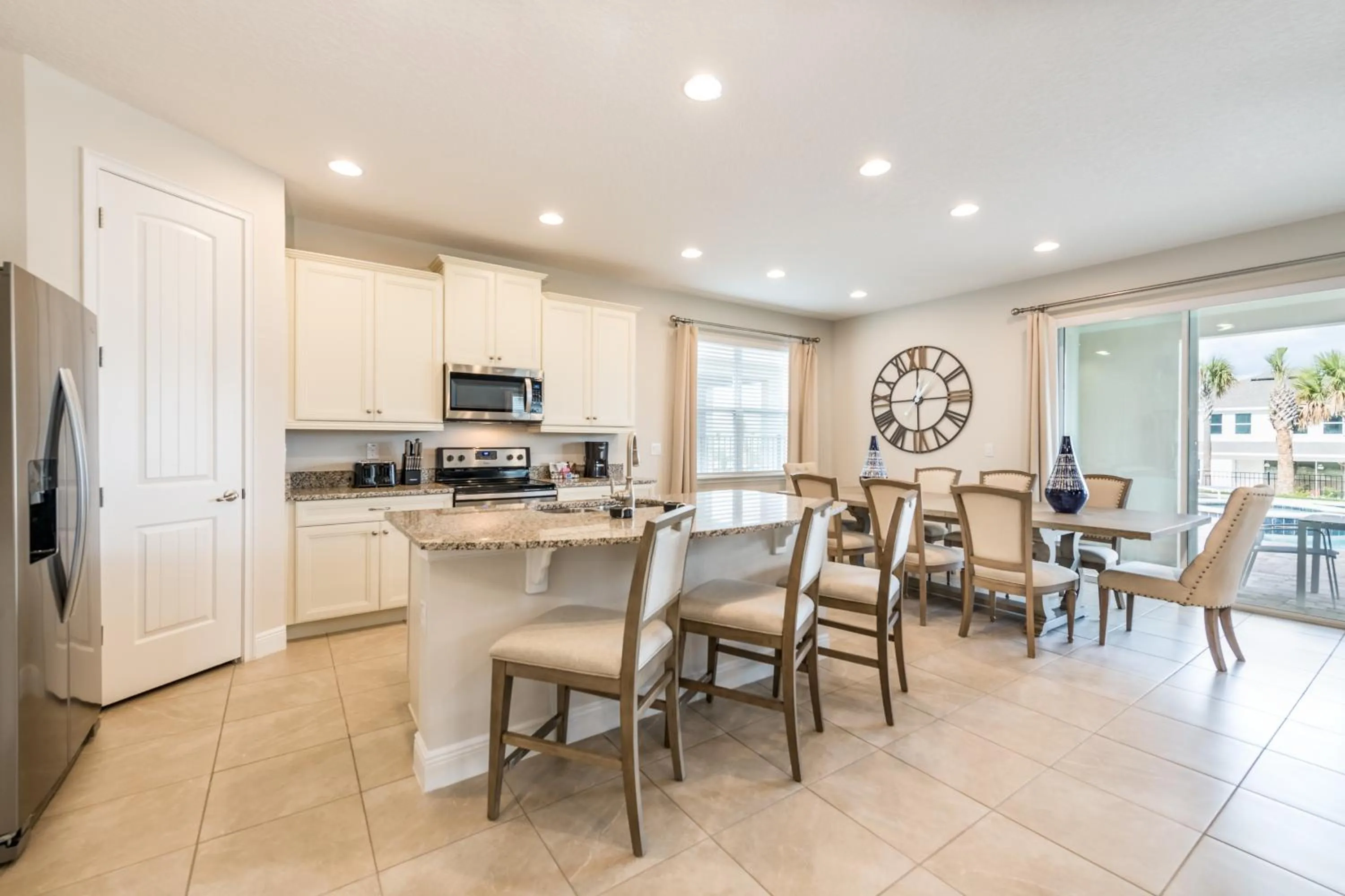 Kitchen or kitchenette in Encore Resort and Water Park at Reunion by Rentyl