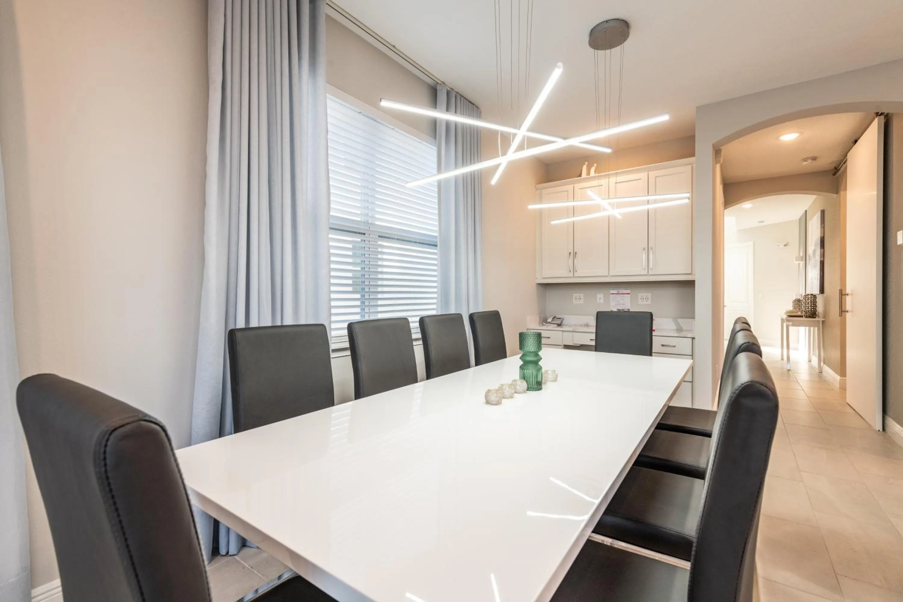 Kitchen or kitchenette in Encore Resort and Water Park at Reunion by Rentyl