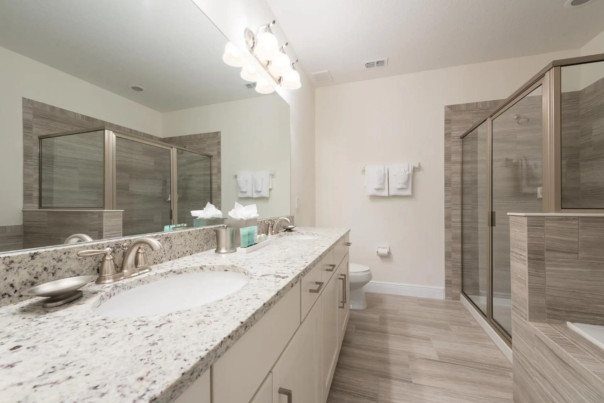 Shower in Encore Resort and Water Park at Reunion by Rentyl