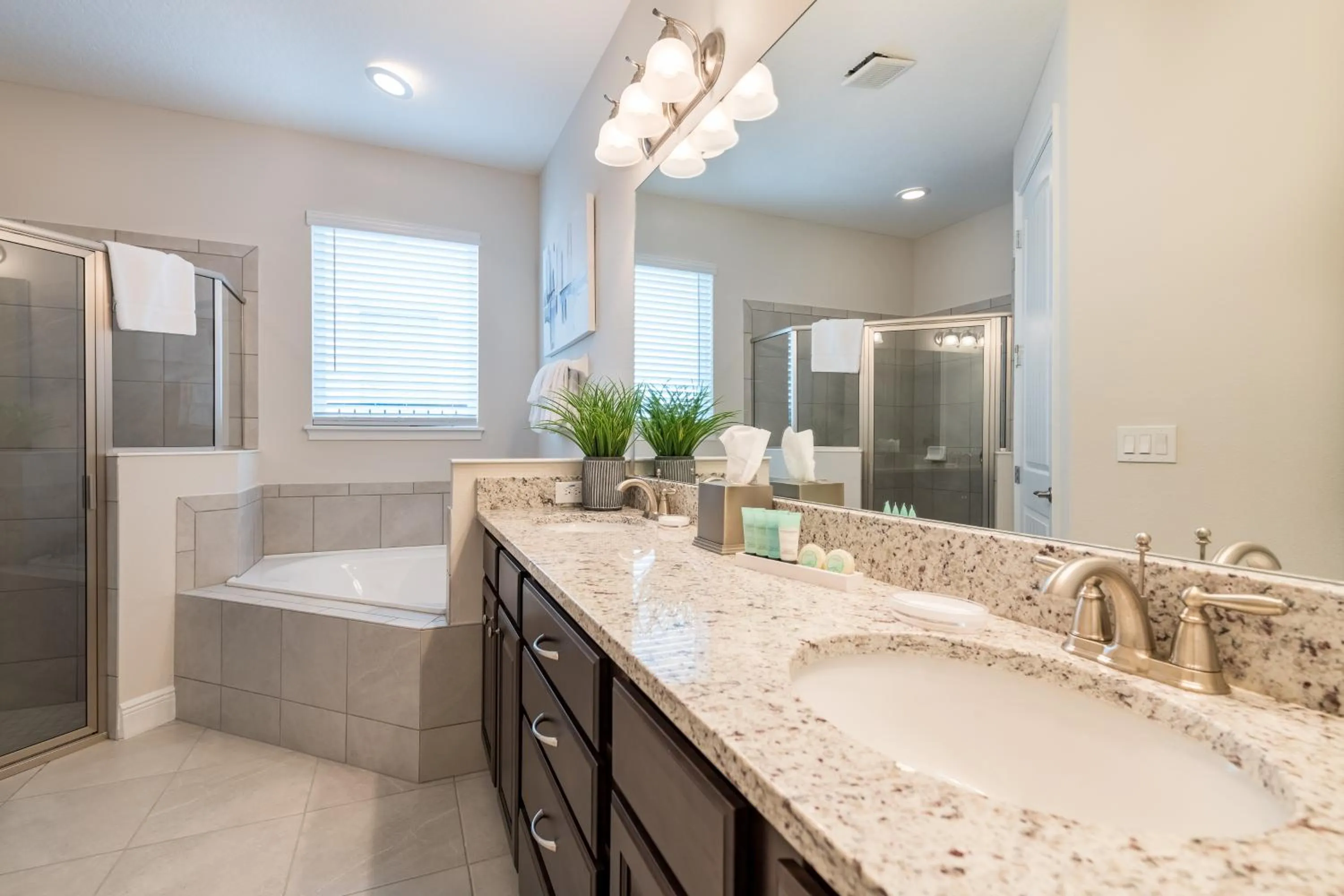 Shower in Encore Resort and Water Park at Reunion by Rentyl