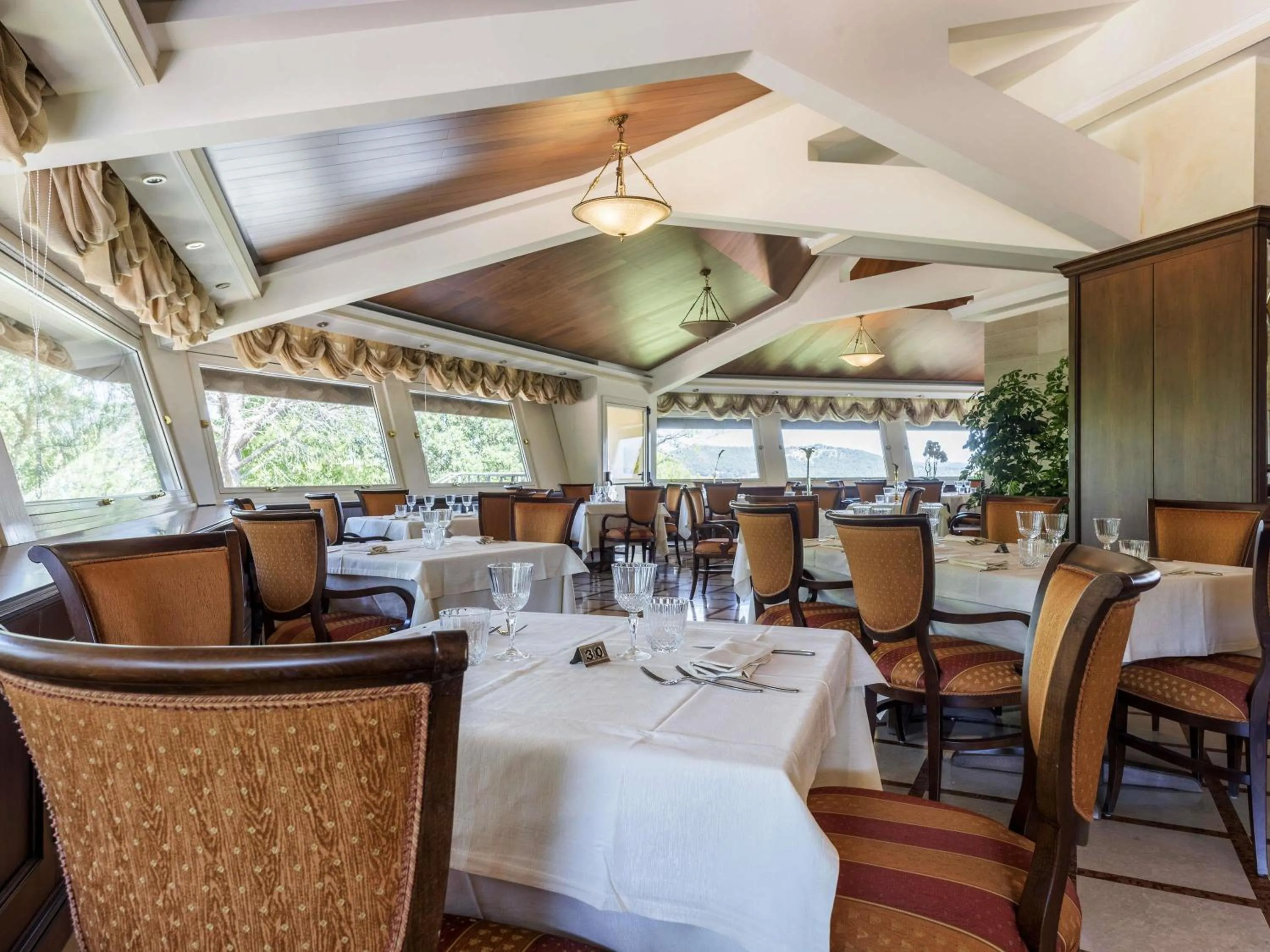 Restaurant/places to eat in Mercure Petriolo Siena Terme Spa Hotel