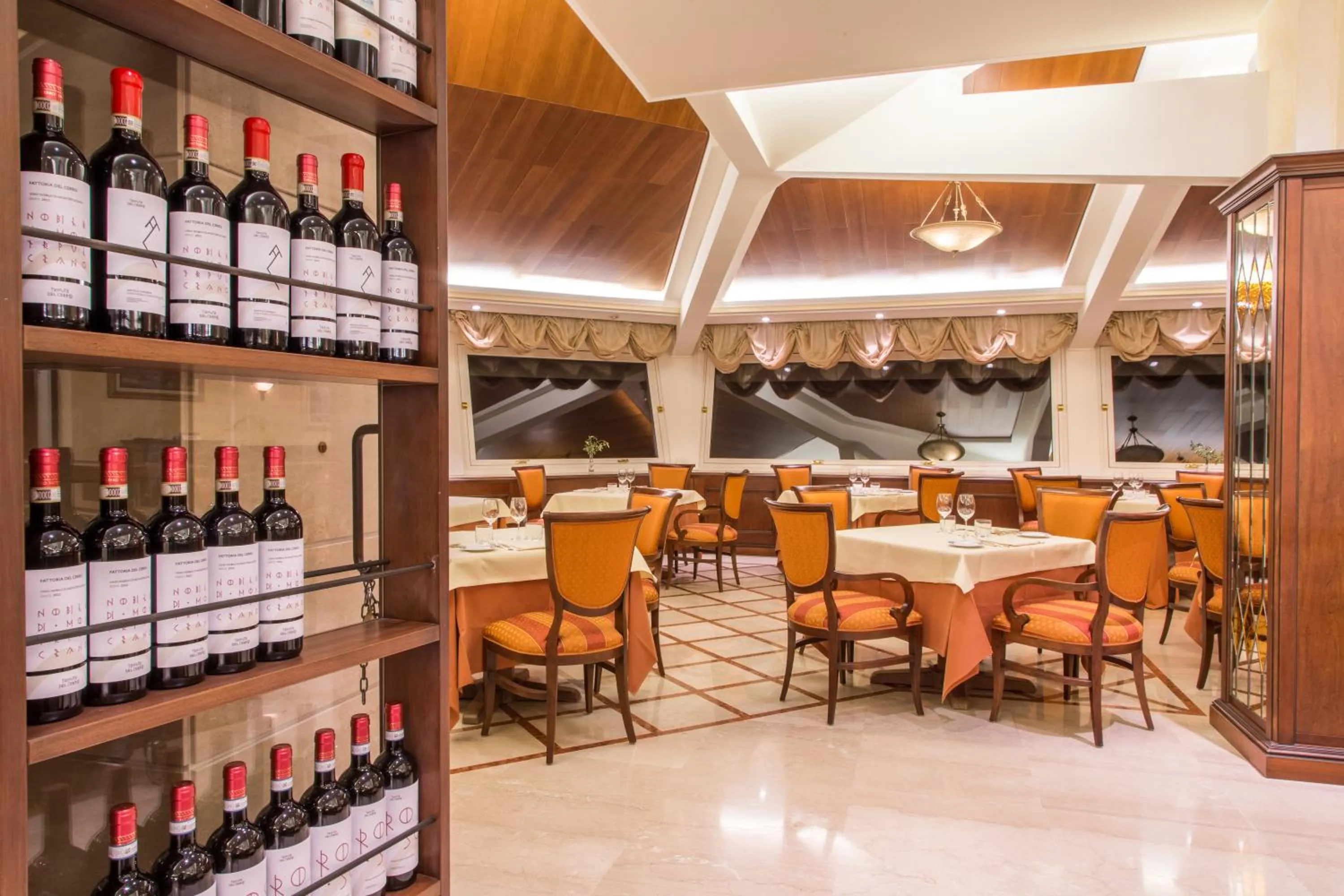 Restaurant/places to eat in Mercure Petriolo Siena Terme Spa Hotel