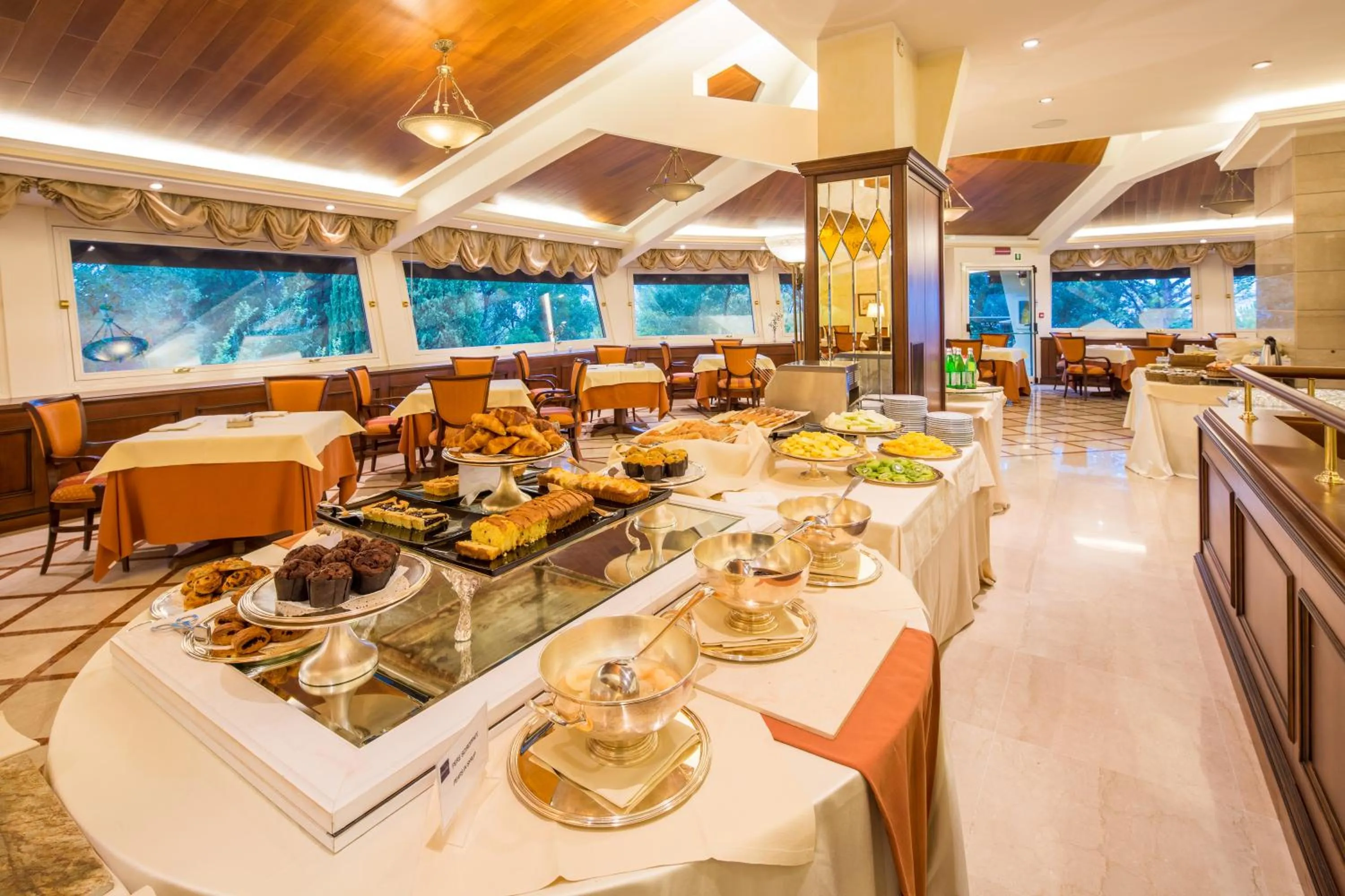 Restaurant/places to eat in Mercure Petriolo Siena Terme Spa Hotel