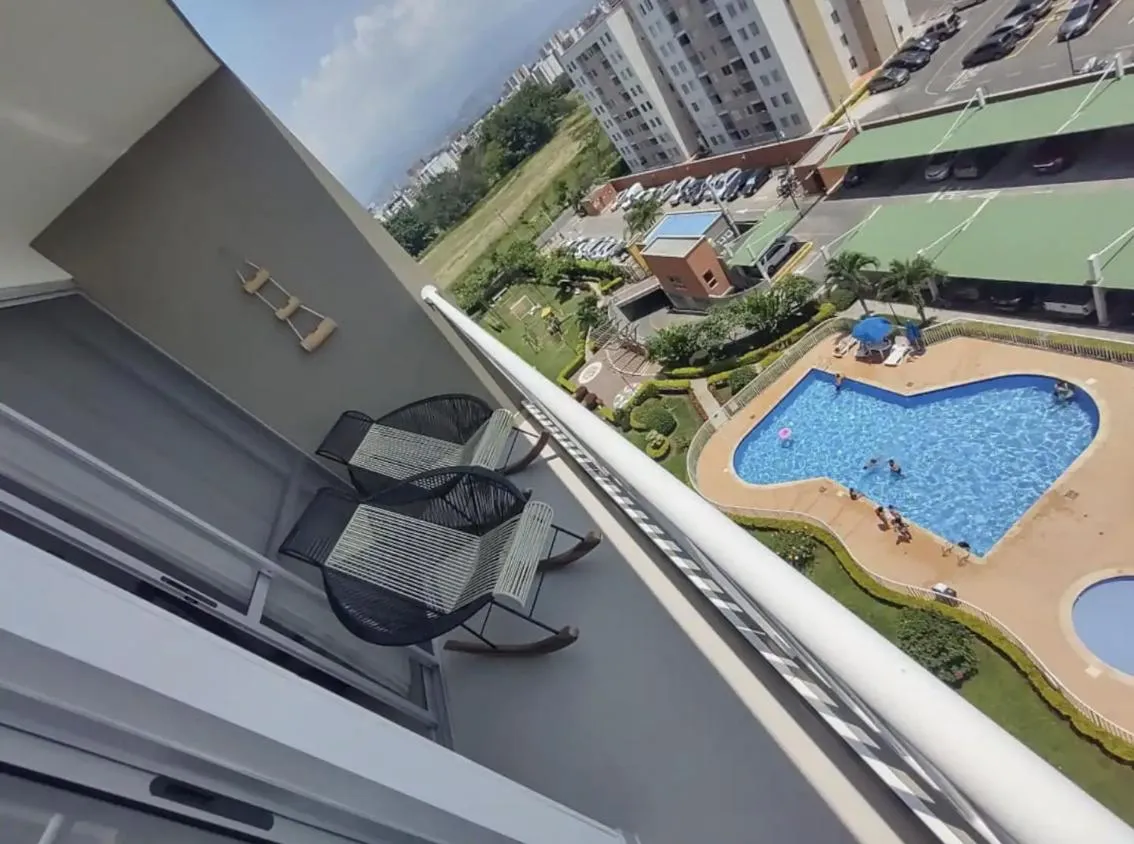 Swimming pool in Valle del lili cozy apartment