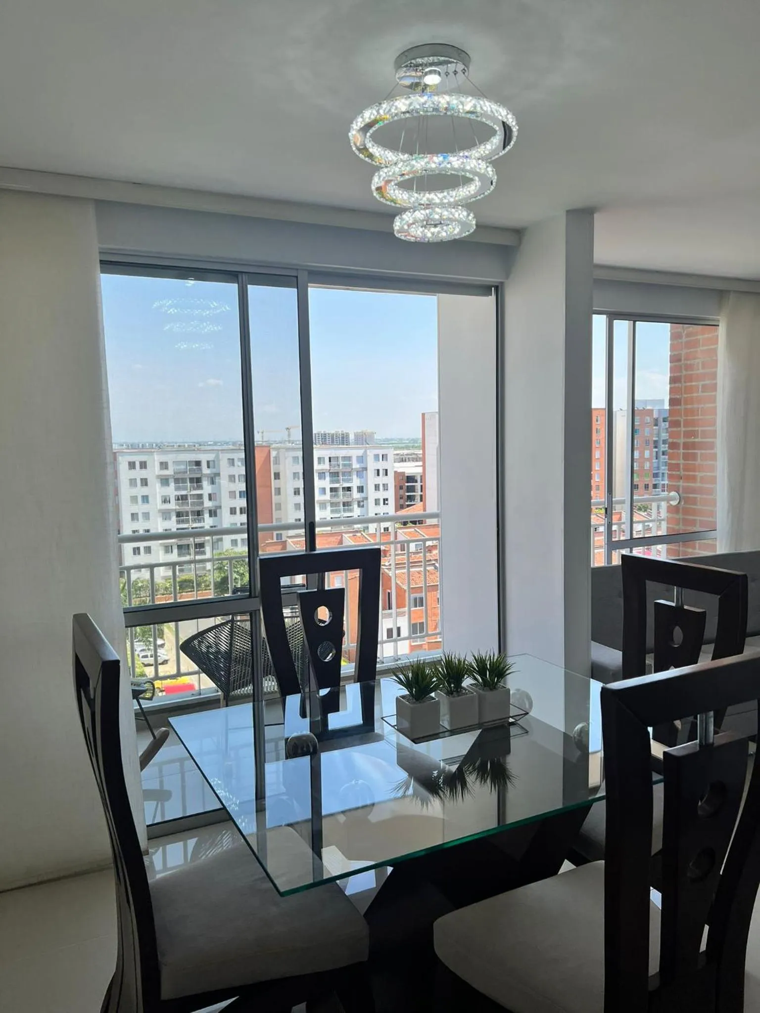 Dining area in Valle del lili cozy apartment