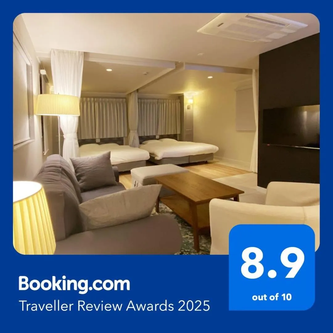 Photo of the whole room in precious days inn