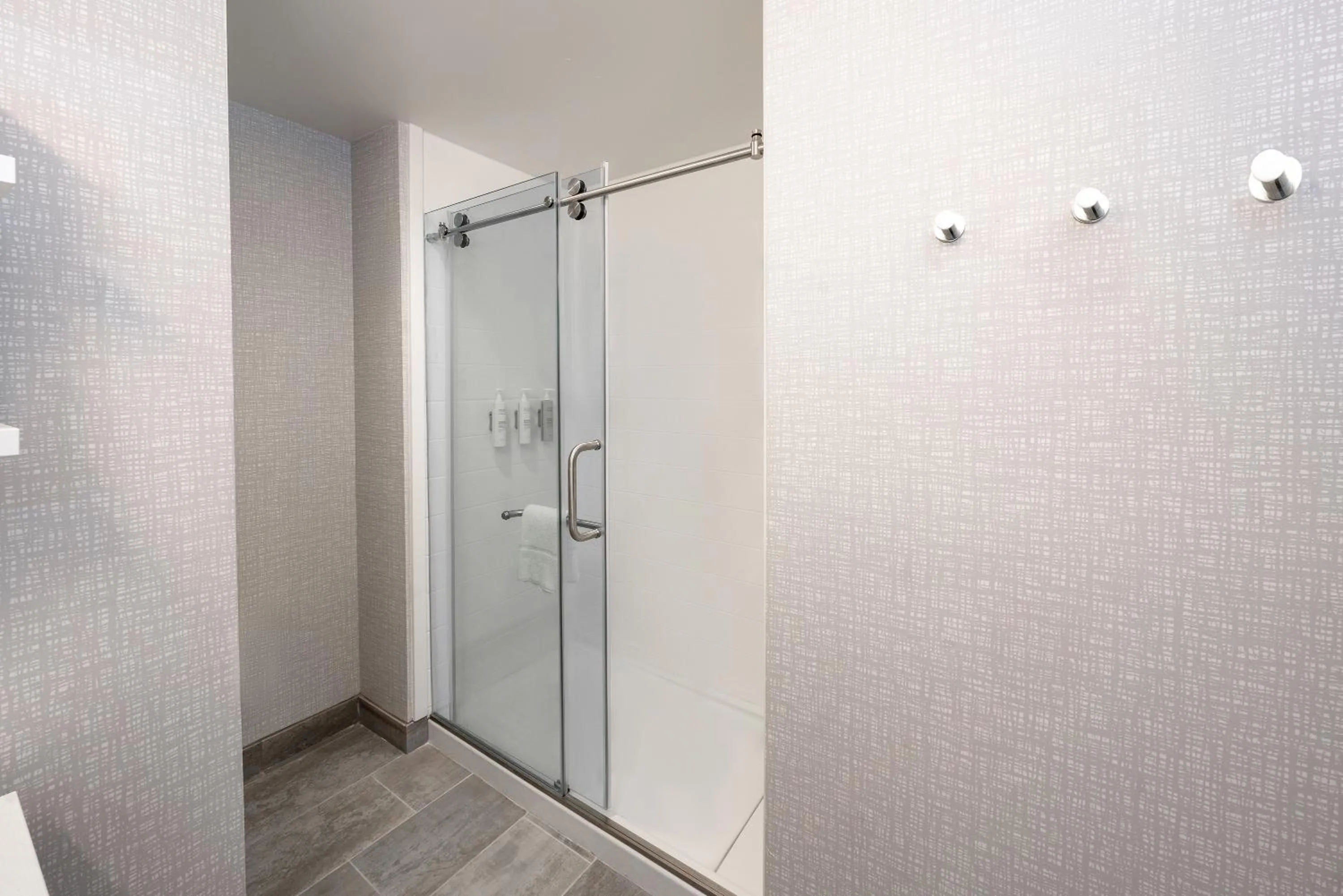 Shower in Hampton Inn Needles