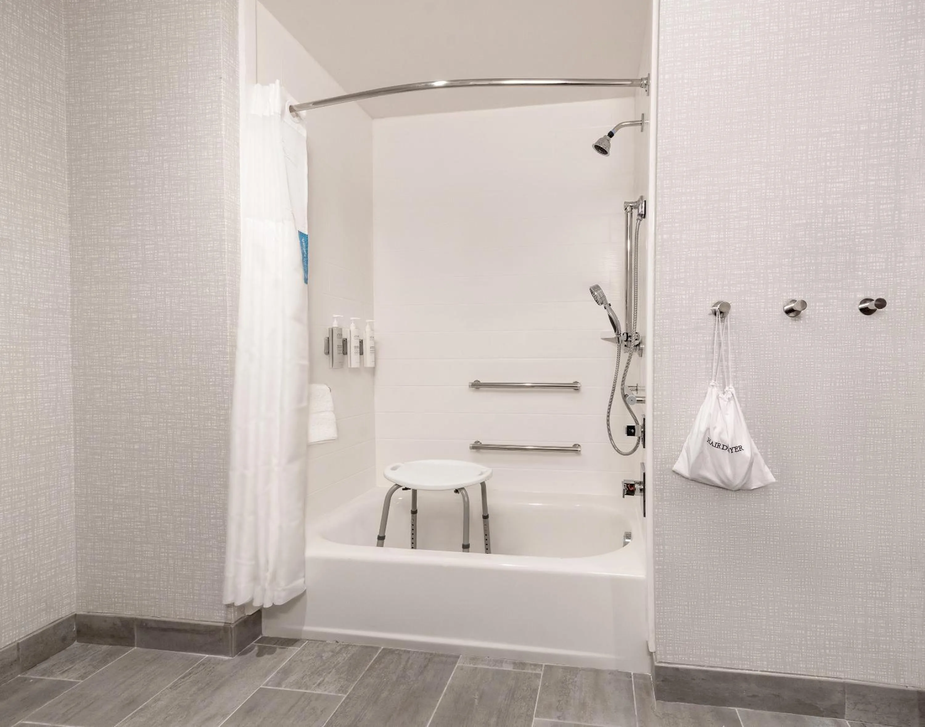 Bathroom in Hampton Inn Needles