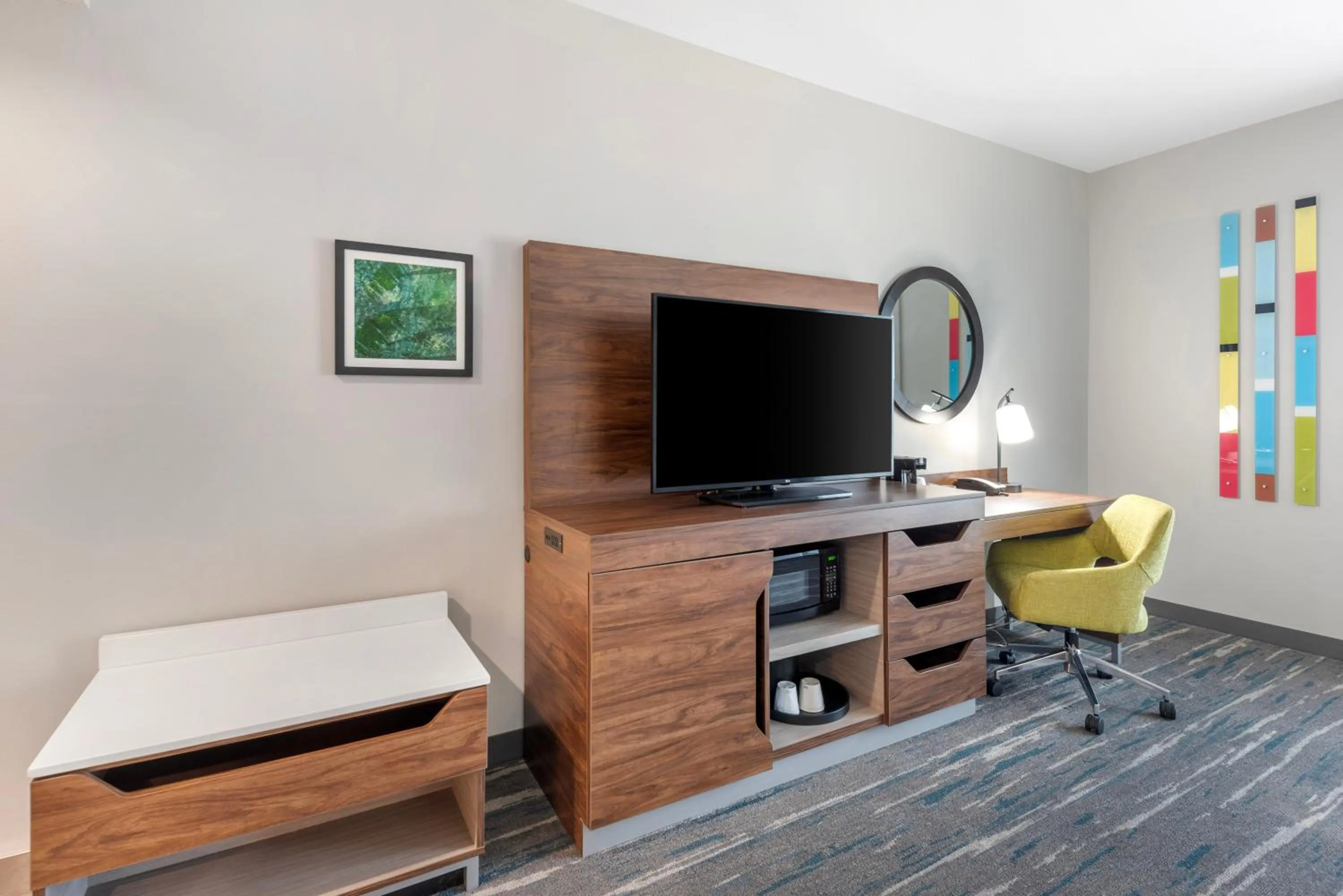 TV and multimedia in Hampton Inn Harker Heights