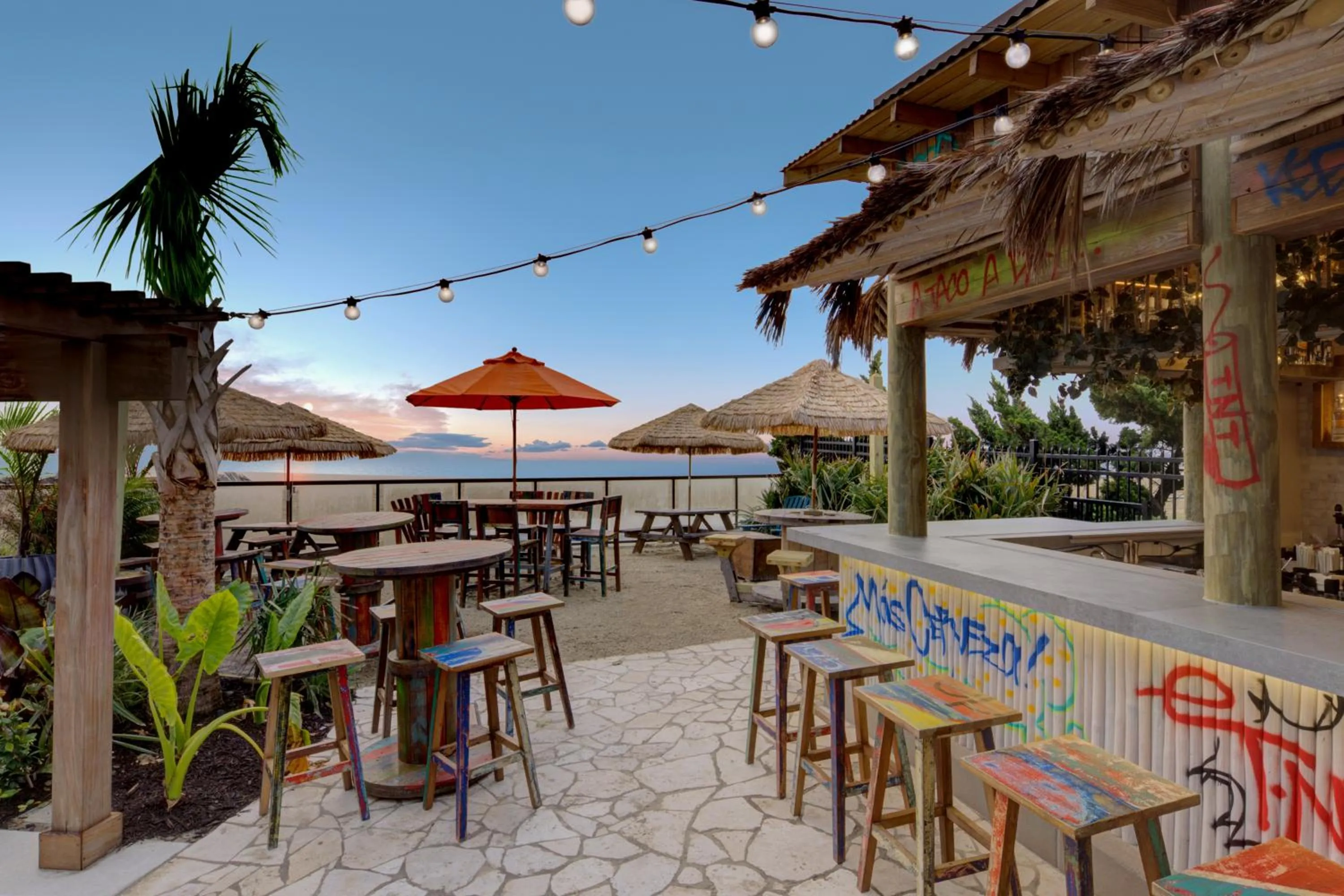 Restaurant/places to eat in Embassy Suites By Hilton Virginia Beach Oceanfront Resort