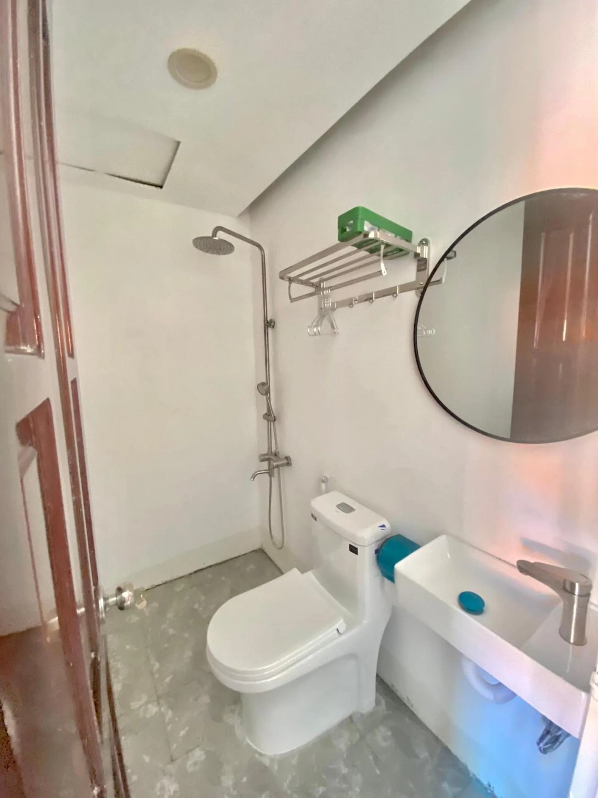 Shower in VND Vũng Tàu Hotel & Villa