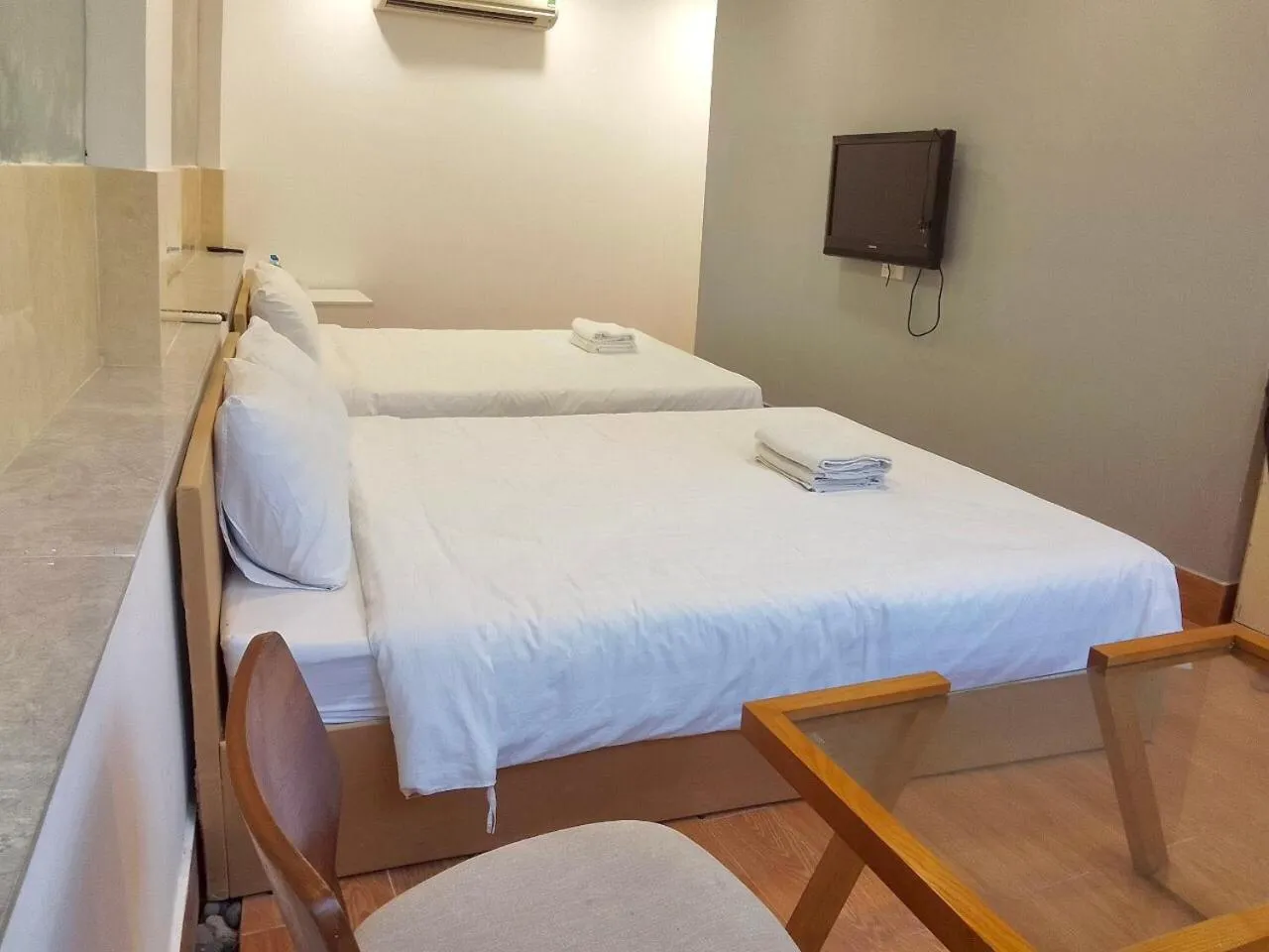 towels in VND Vũng Tàu Hotel & Villa