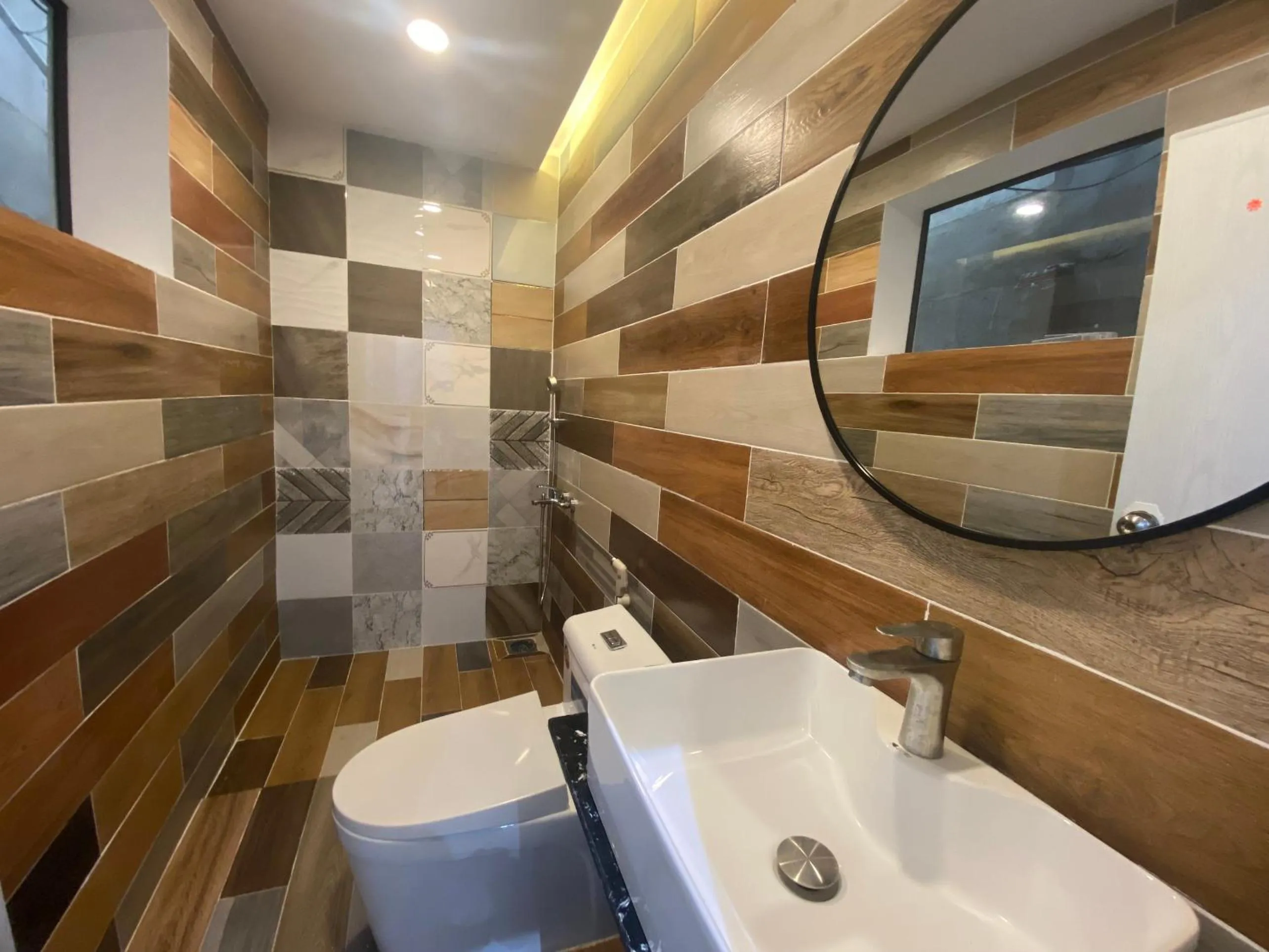 Shower in VND Vũng Tàu Hotel & Villa