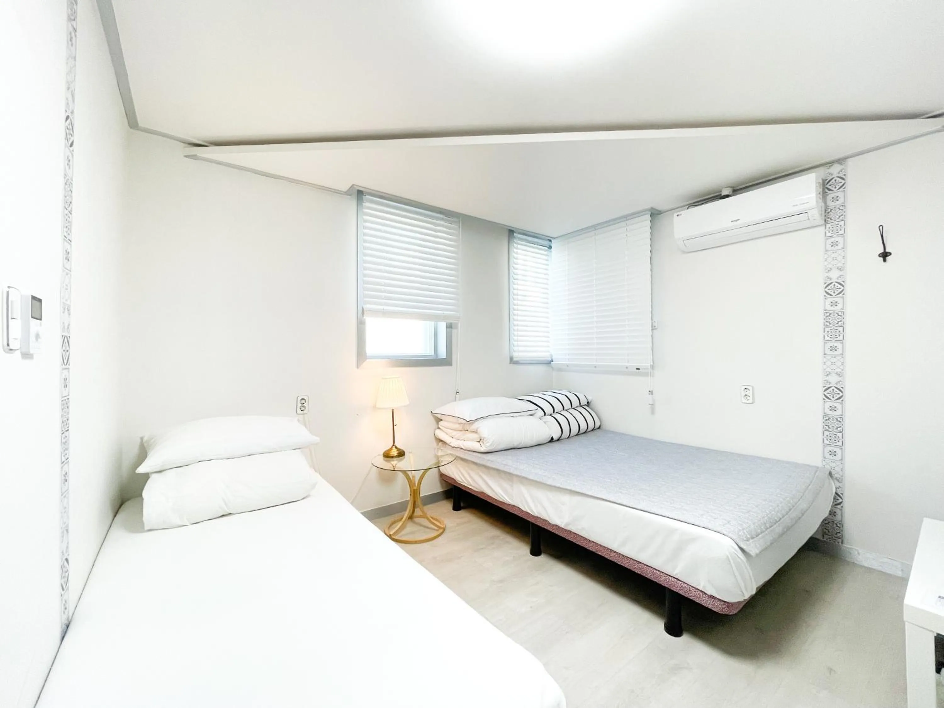 Decorative detail, Bed in W Premium Guesthouse Incheon airport