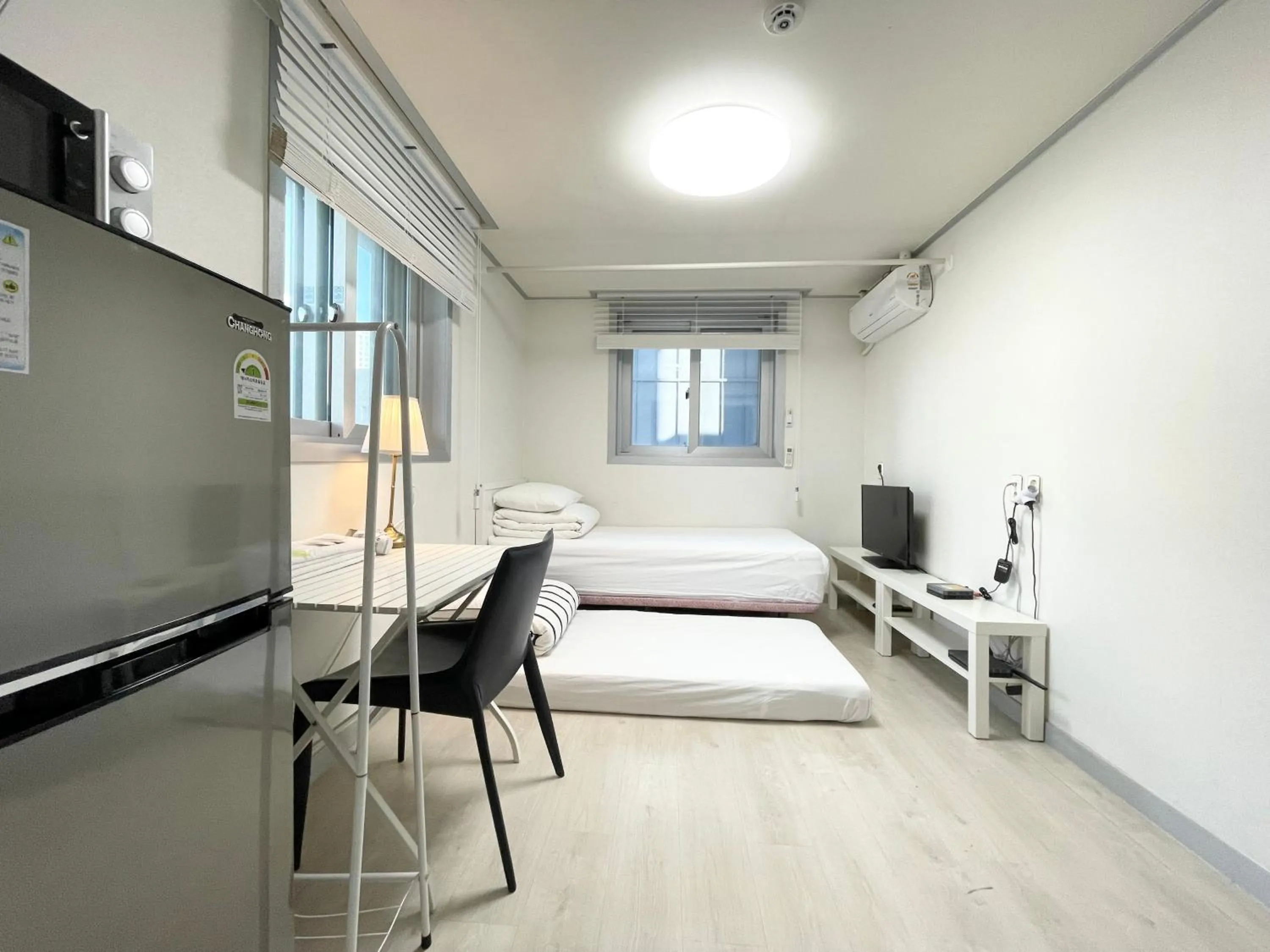 Photo of the whole room, Bed in W Premium Guesthouse Incheon airport