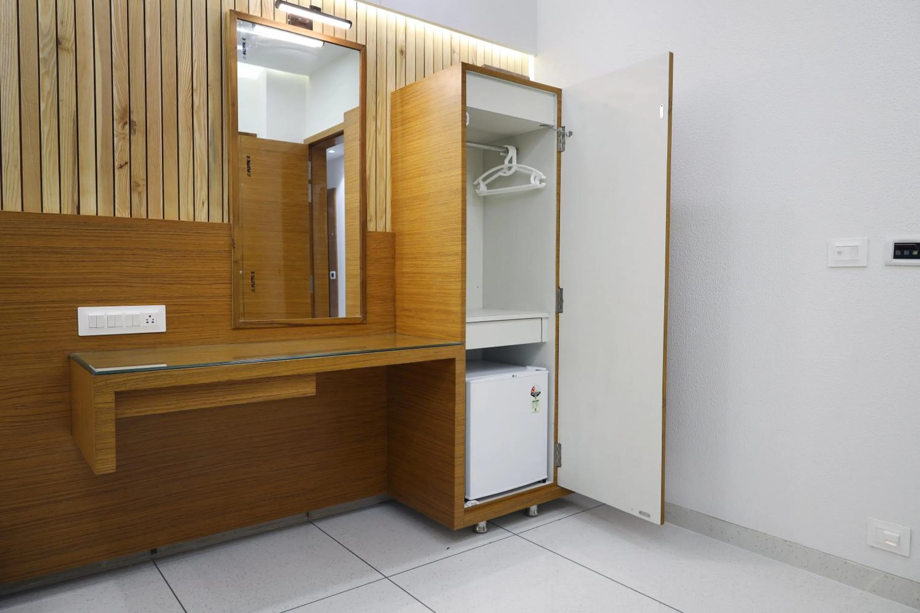 Communal lounge/ TV room in Tulsi Hotel