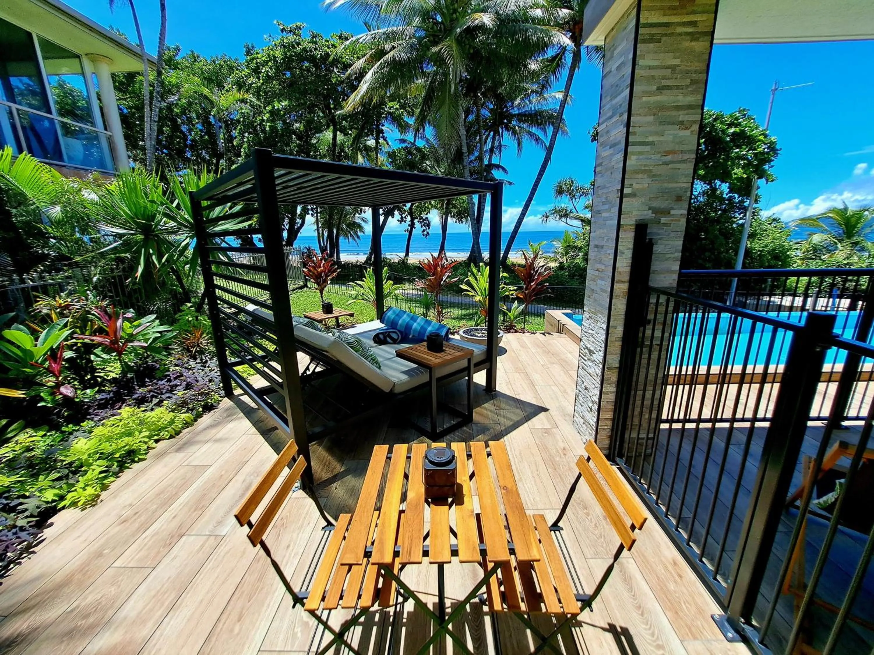 Balcony/Terrace in Seadreams Mission Beach