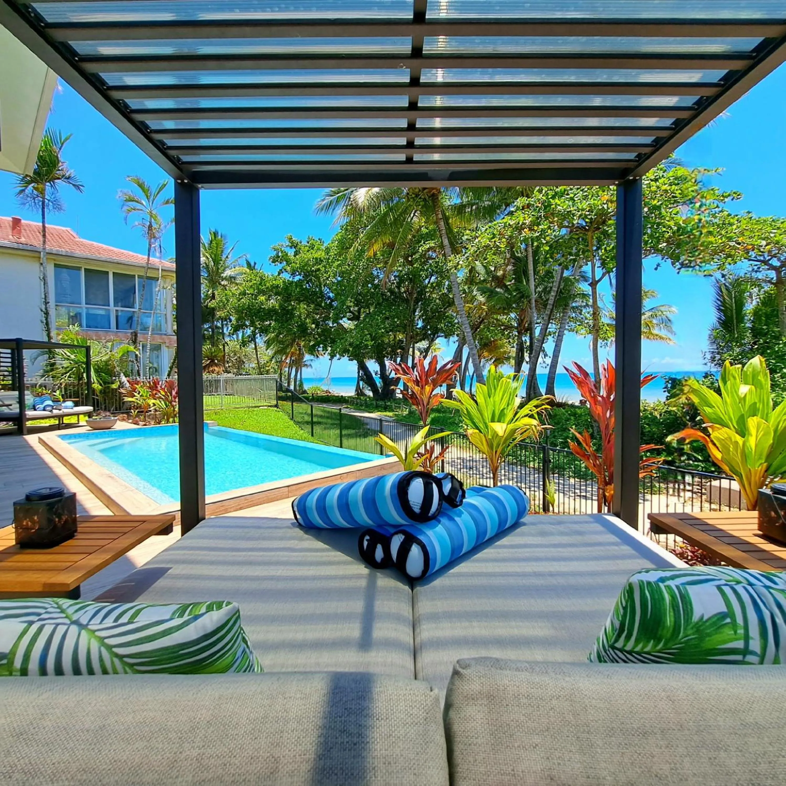 Garden view in Seadreams Mission Beach