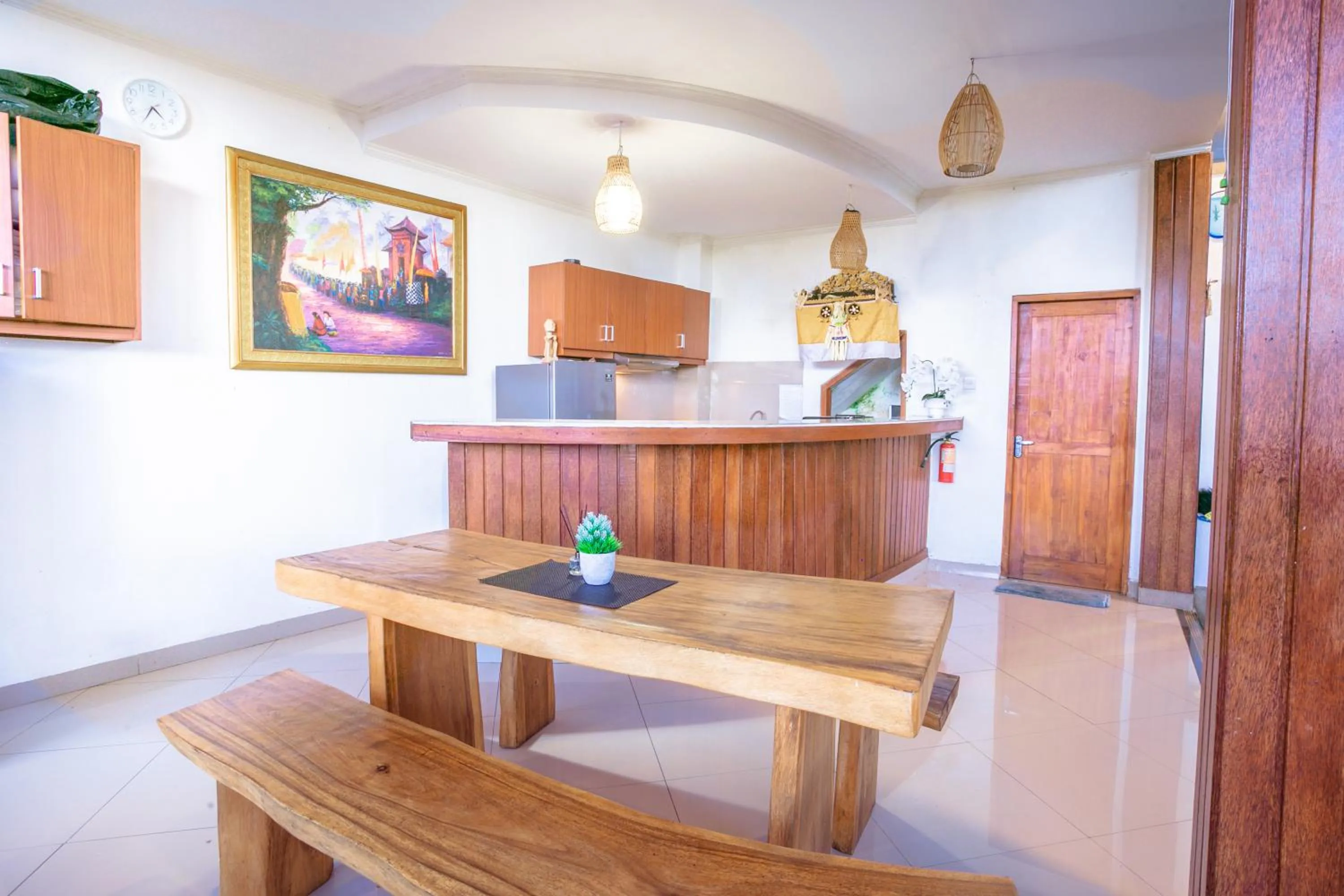 kitchen in Kubu D'Carik Villa & Bungalow by ecommerceloka