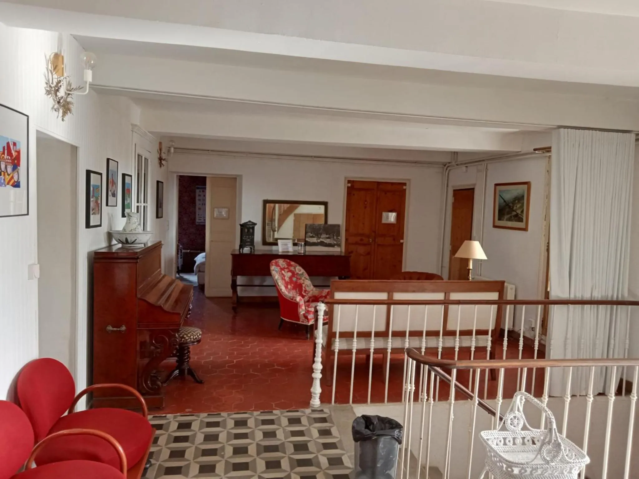 Communal lounge/ TV room in Le Mas Palegry Chambres d'hôtes Perpignan