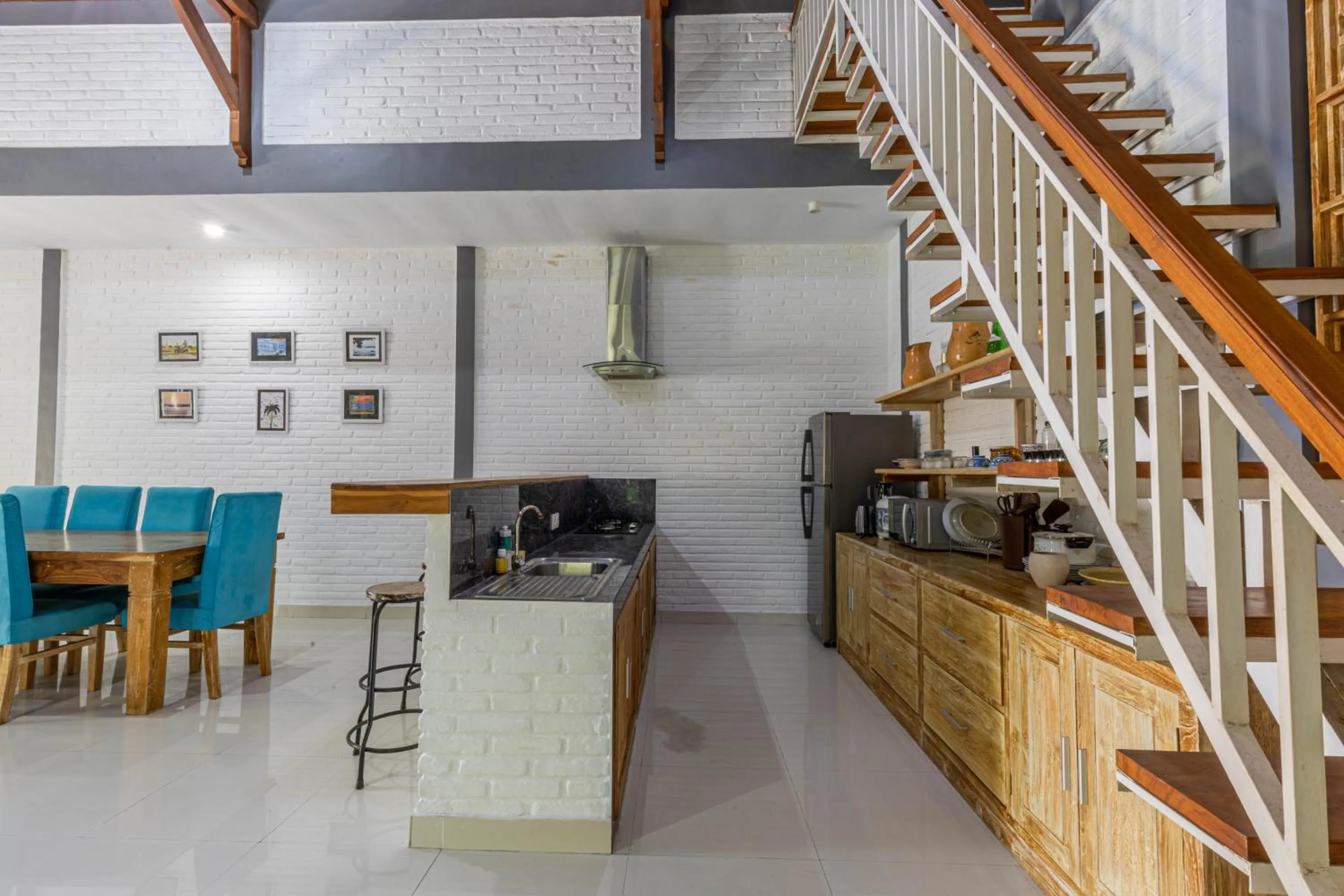 Dining area in Surf Retreat Villa Sari Bali