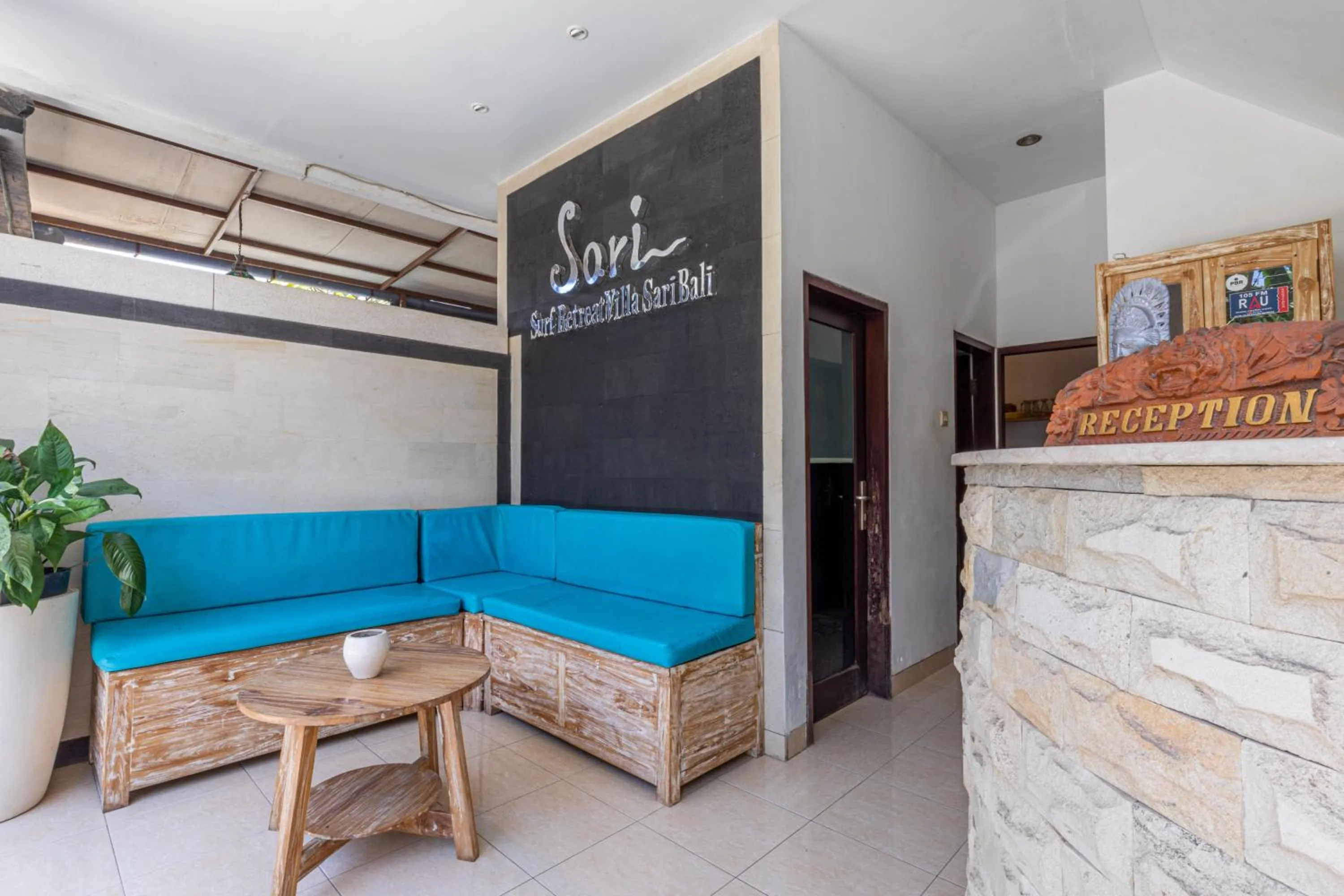 Lobby or reception in Surf Retreat Villa Sari Bali