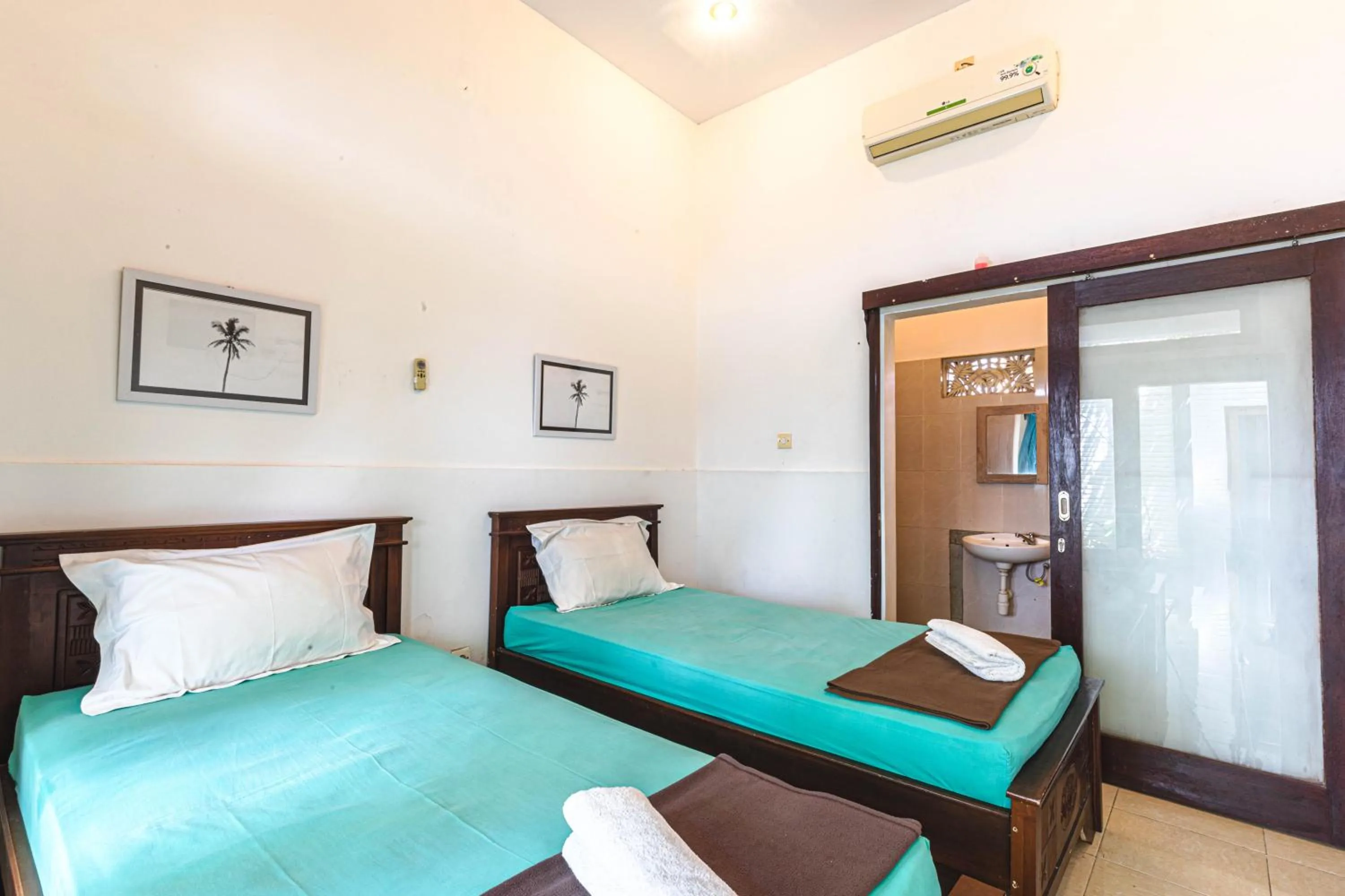 Bedroom, Bed in Surf Retreat Villa Sari Bali