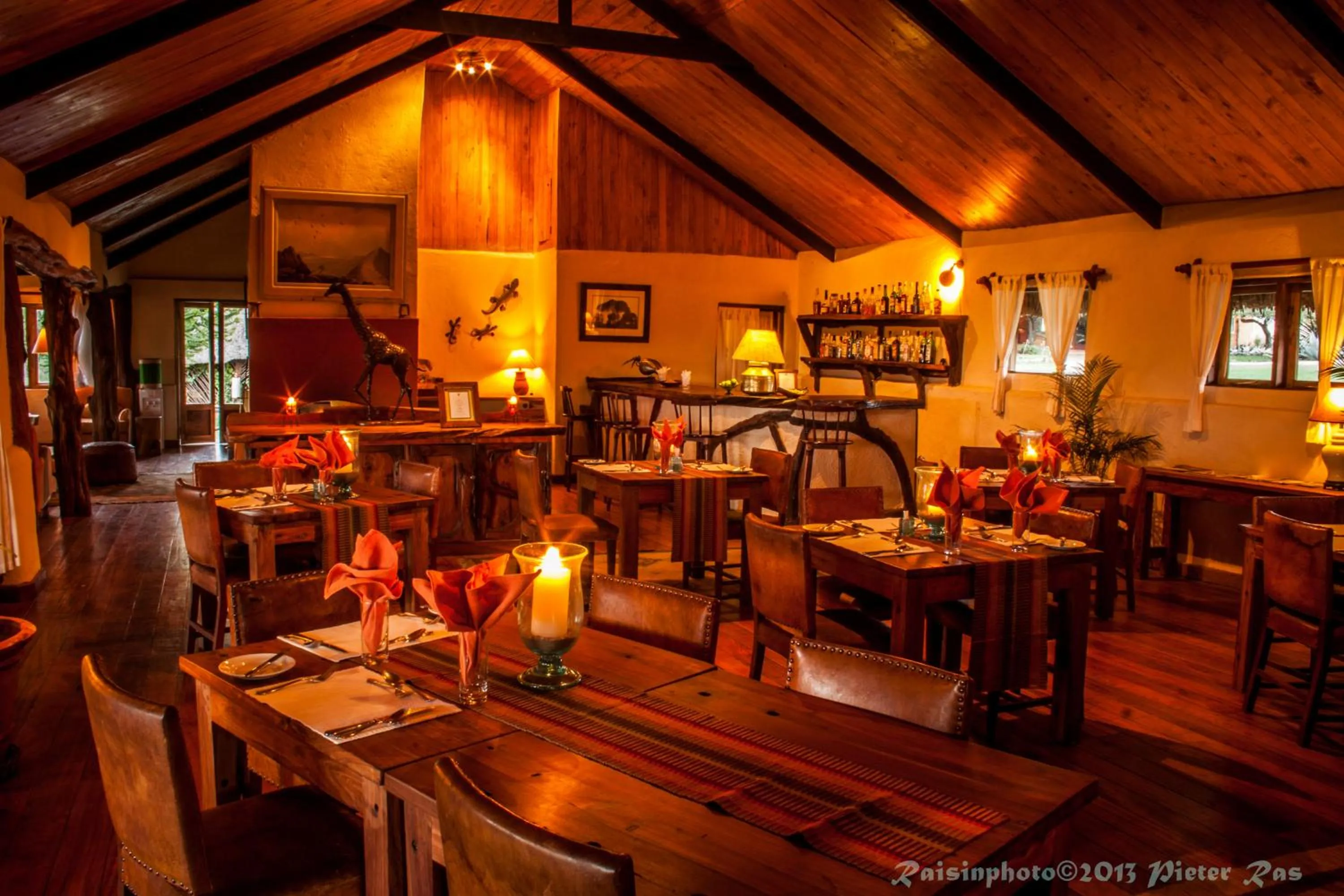 Restaurant/places to eat in Elewana Lewa Safari Camp