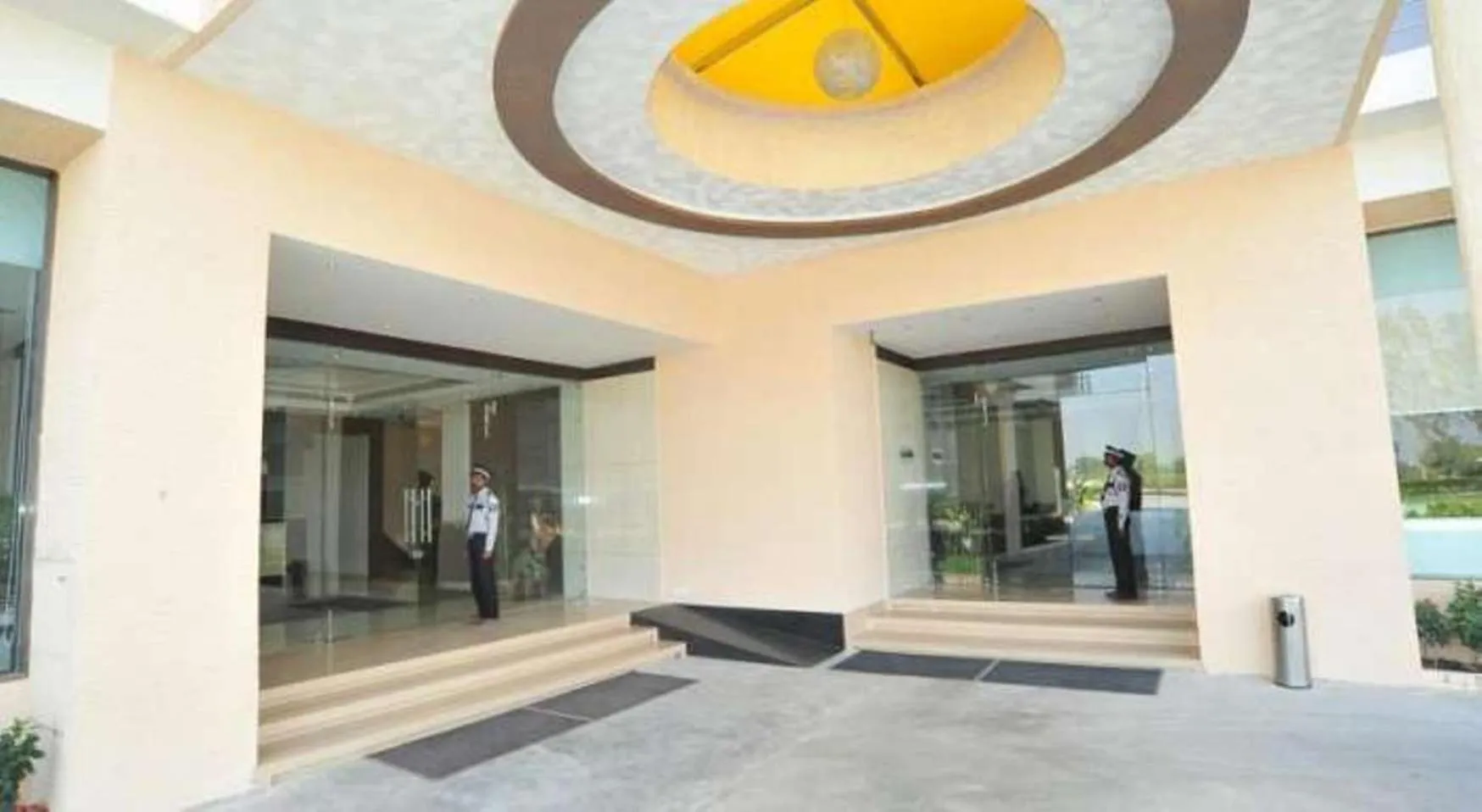 Facade/entrance in Krsna Lila By The Blues