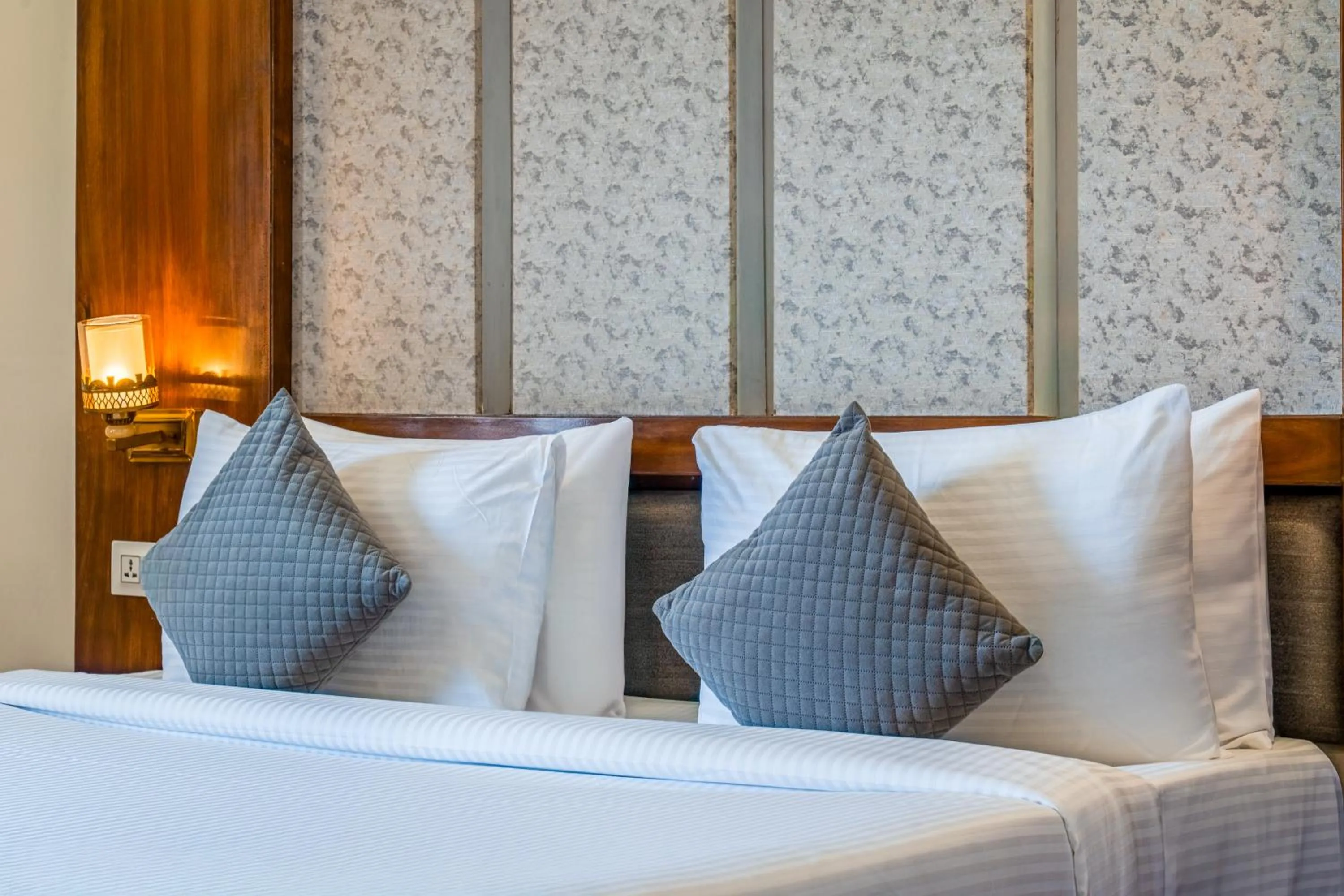 Bed in Hotel Paandora Grand,Udaipur