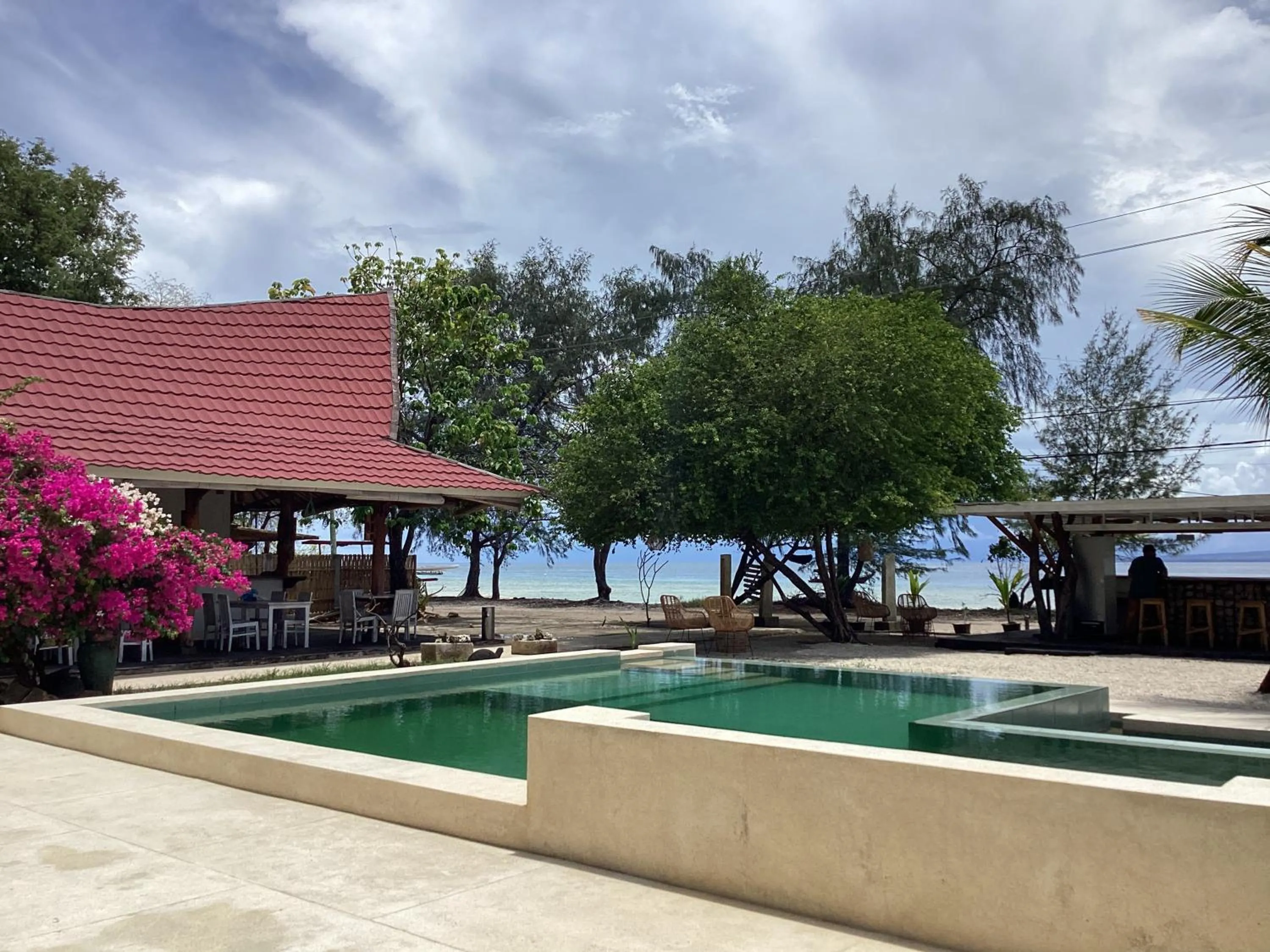 Juliantos by the sea