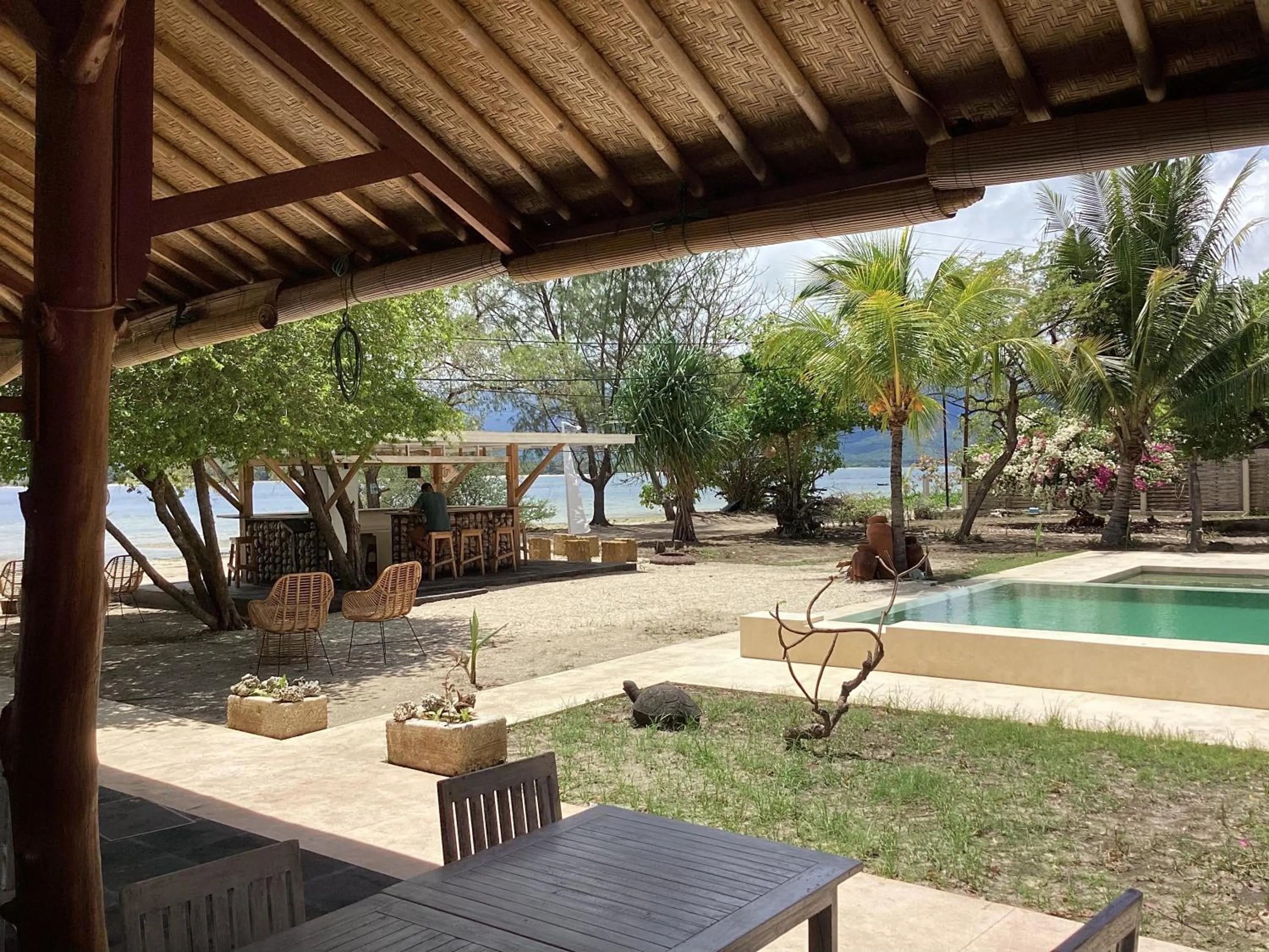 Juliantos by the sea