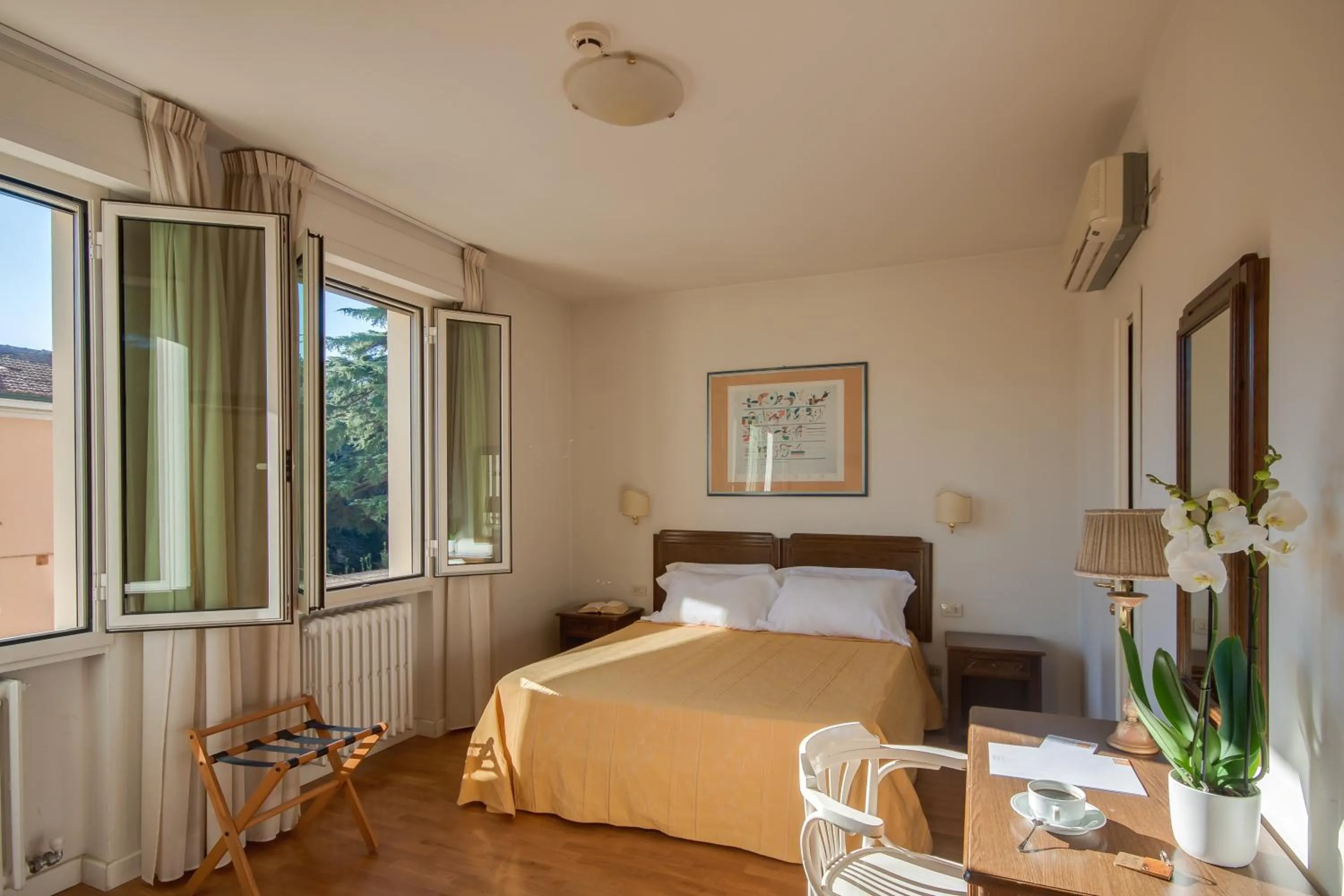 Bedroom, Bed in Hotel La Pace