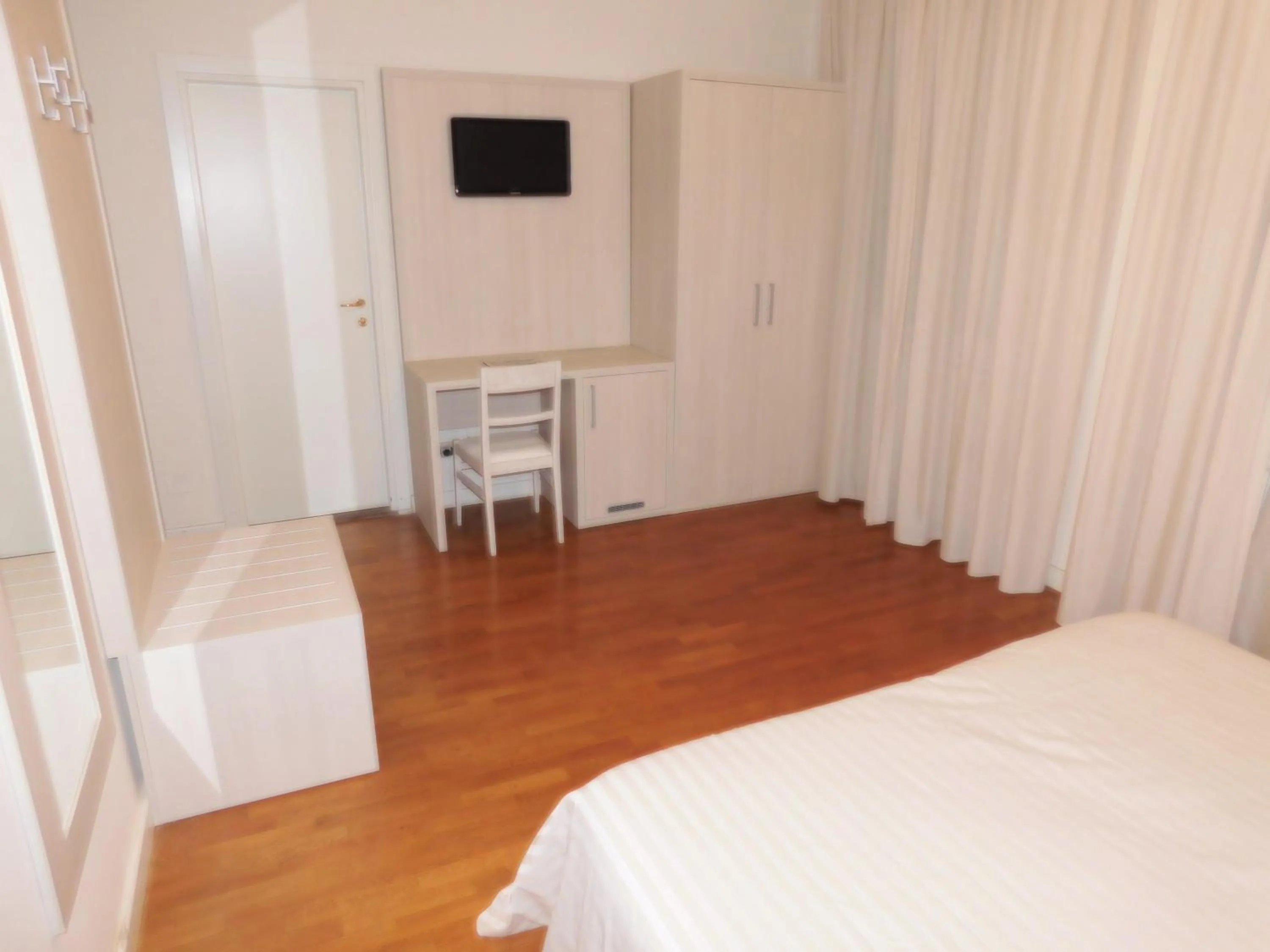 Bed in Hotel La Pace