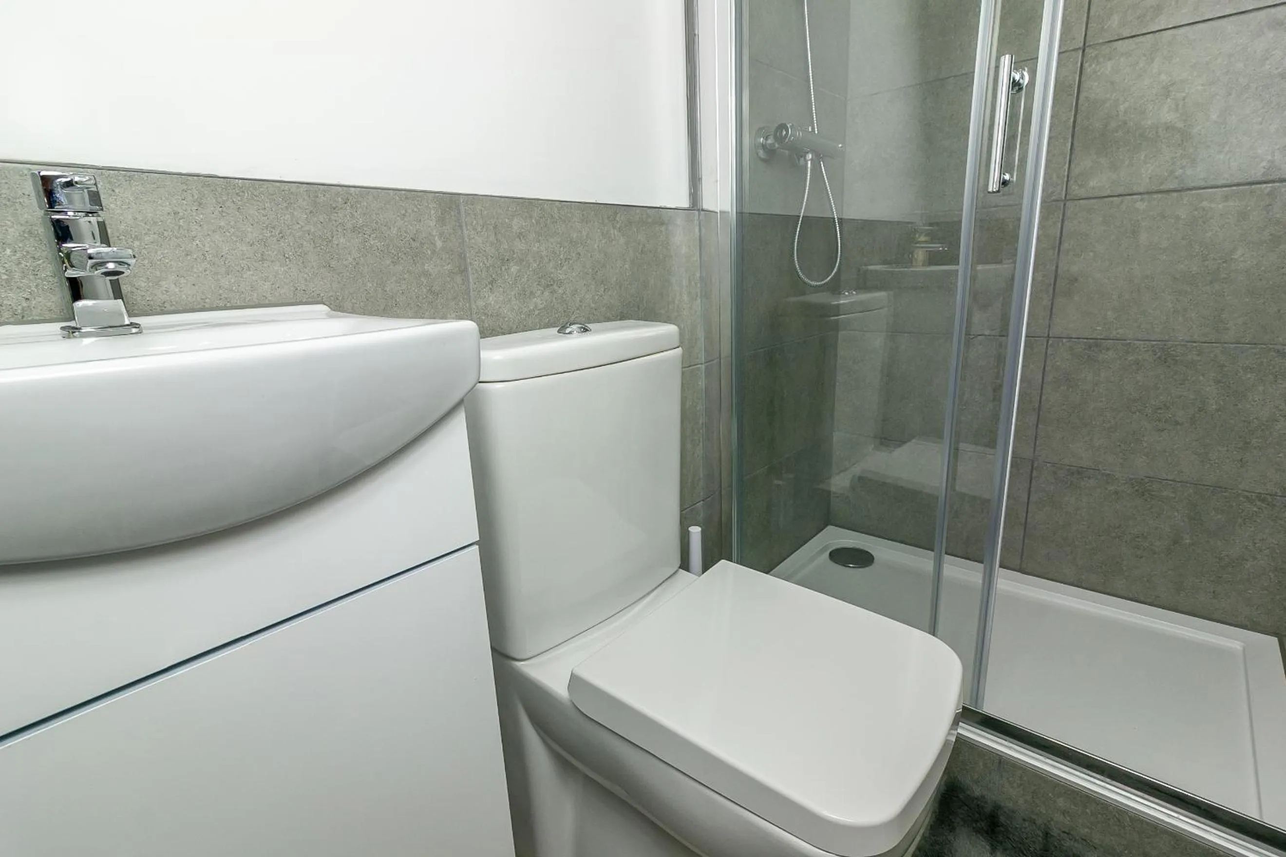 Bathroom in King Pin Corner