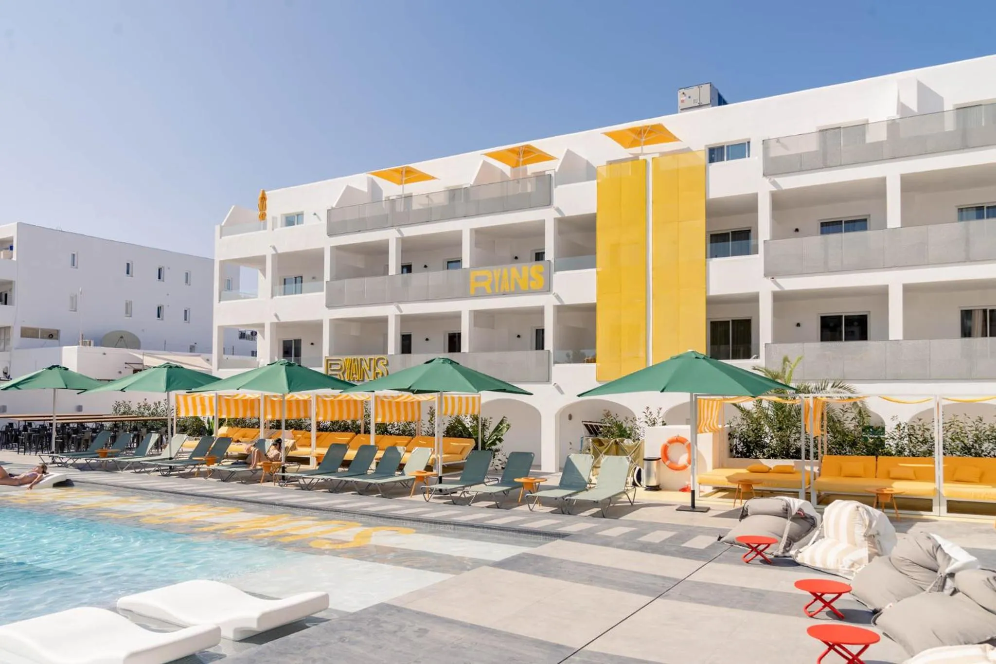 Swimming pool in Ryans Lolas - Adults Only