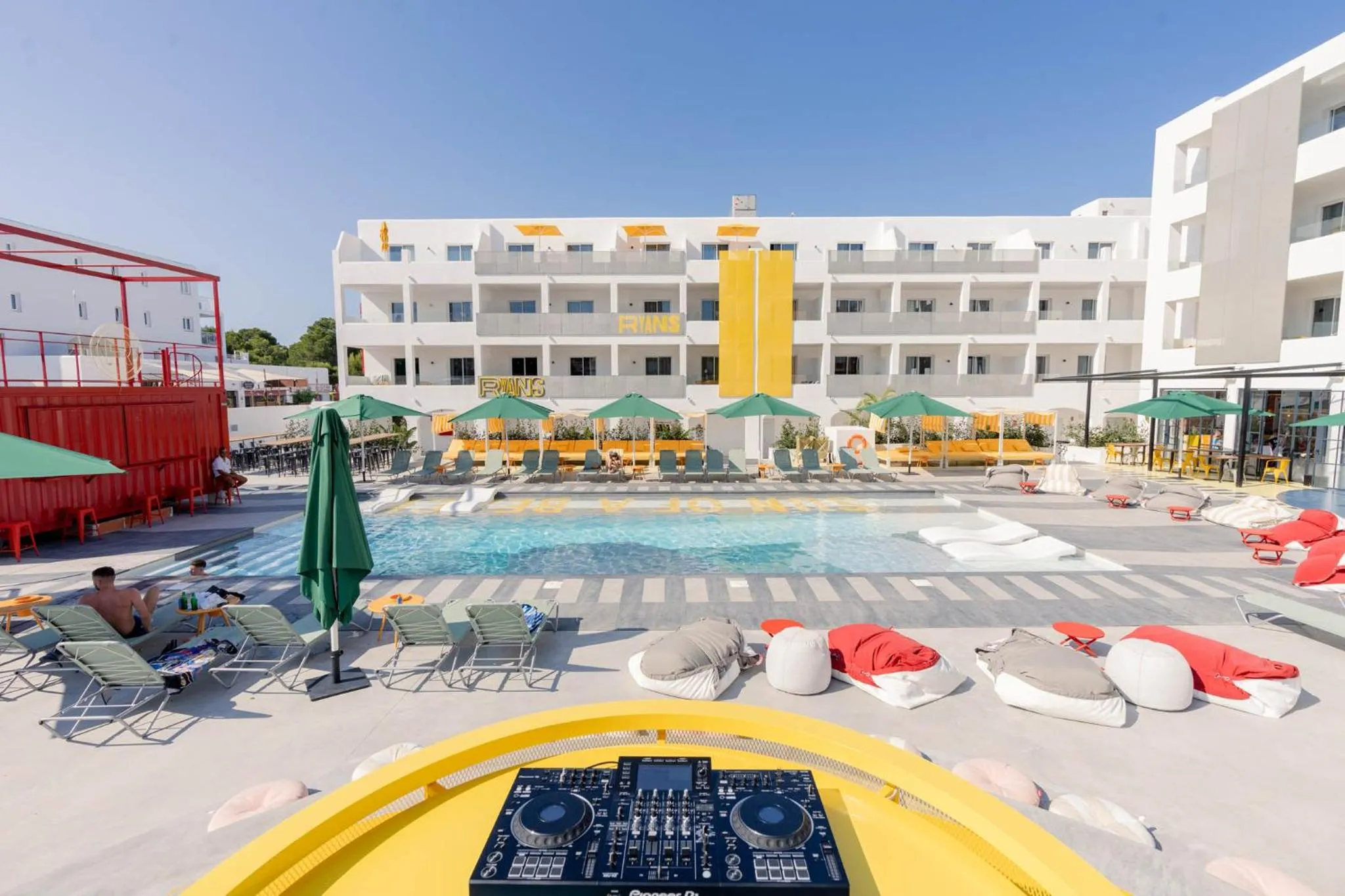 Pool view in Ryans Lolas - Adults Only