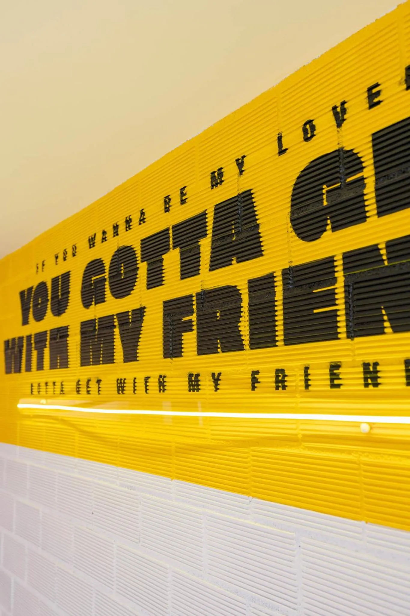 Decorative detail in Ryans Lolas - Adults Only