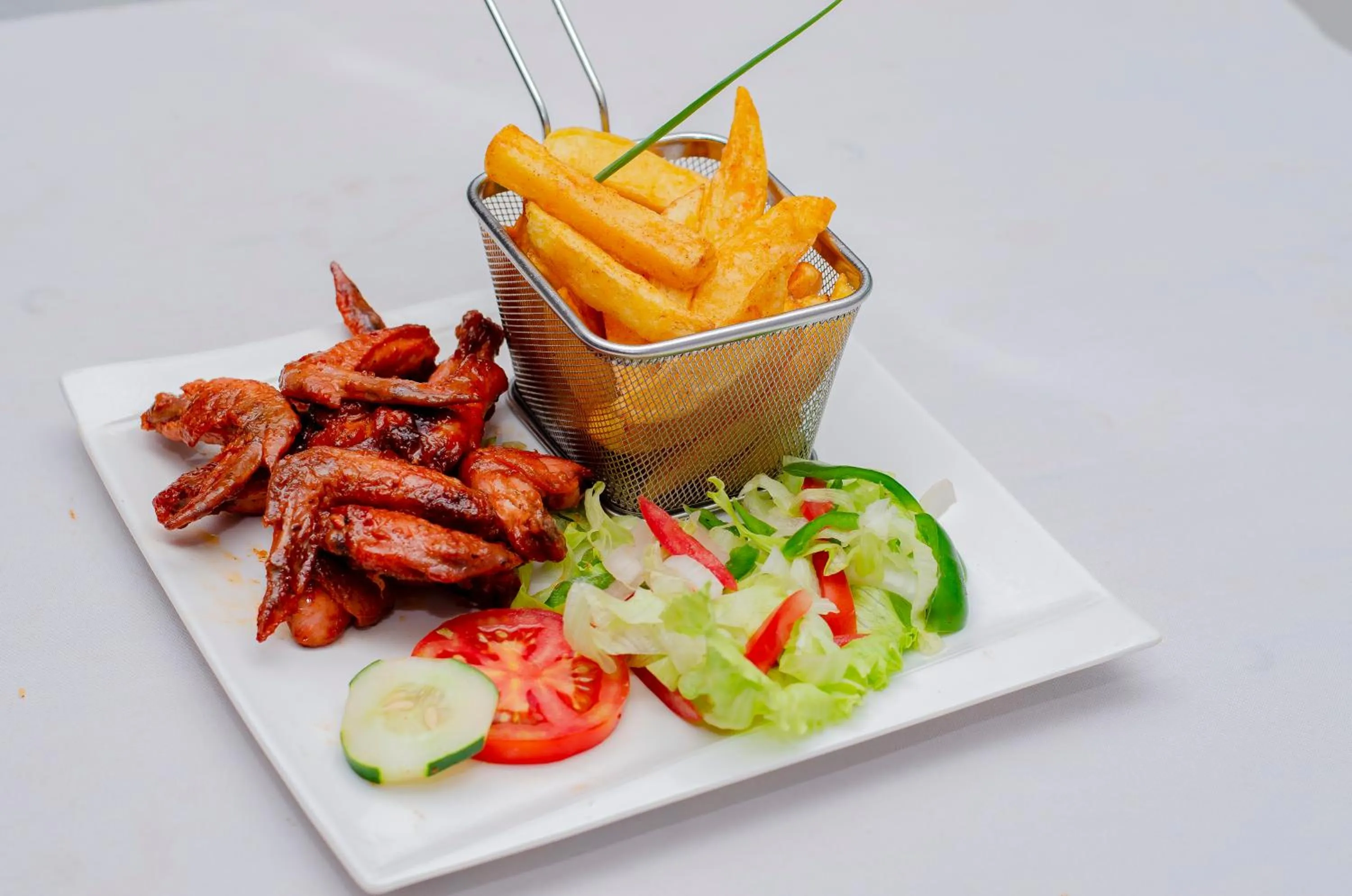 Restaurant/places to eat in ROYAL SHALOM HOTEL