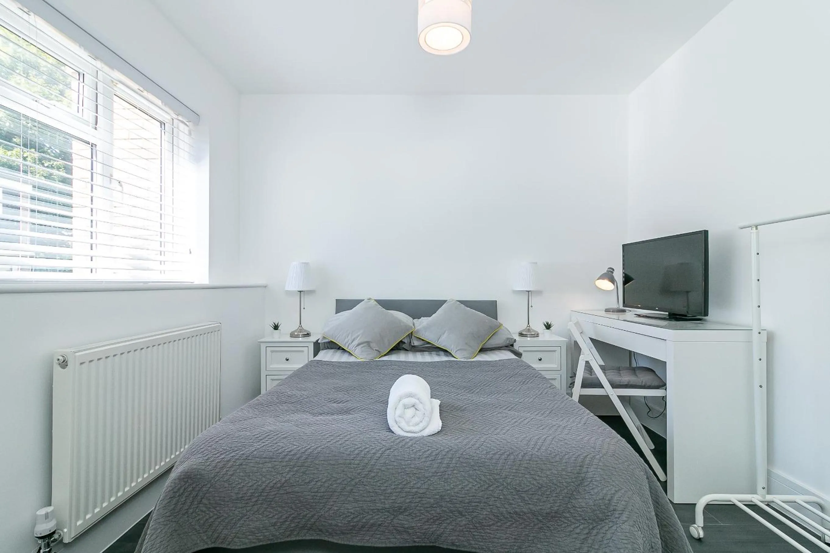 Bedroom, Bed in Archers House