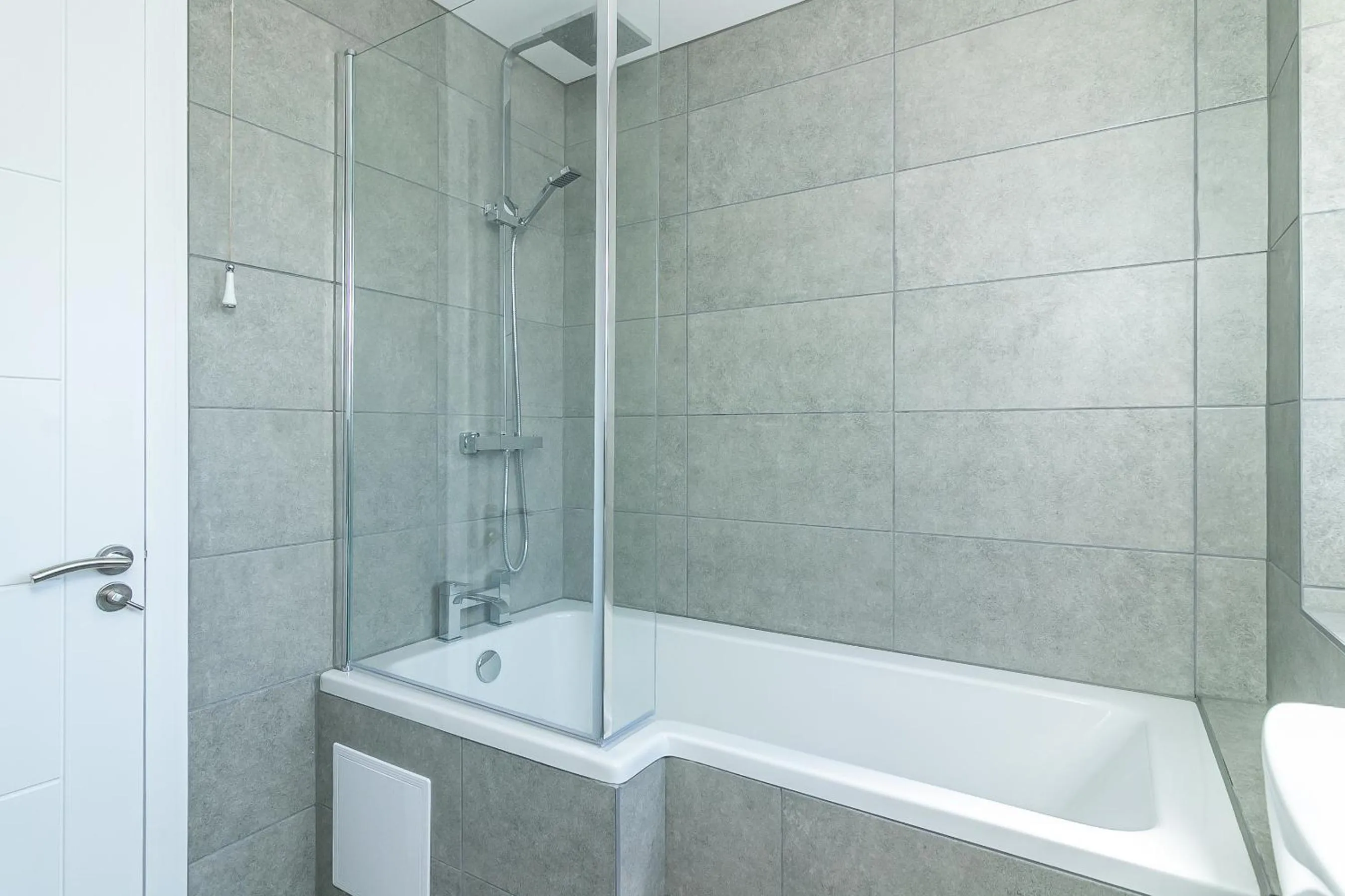 Bathroom in Archers House